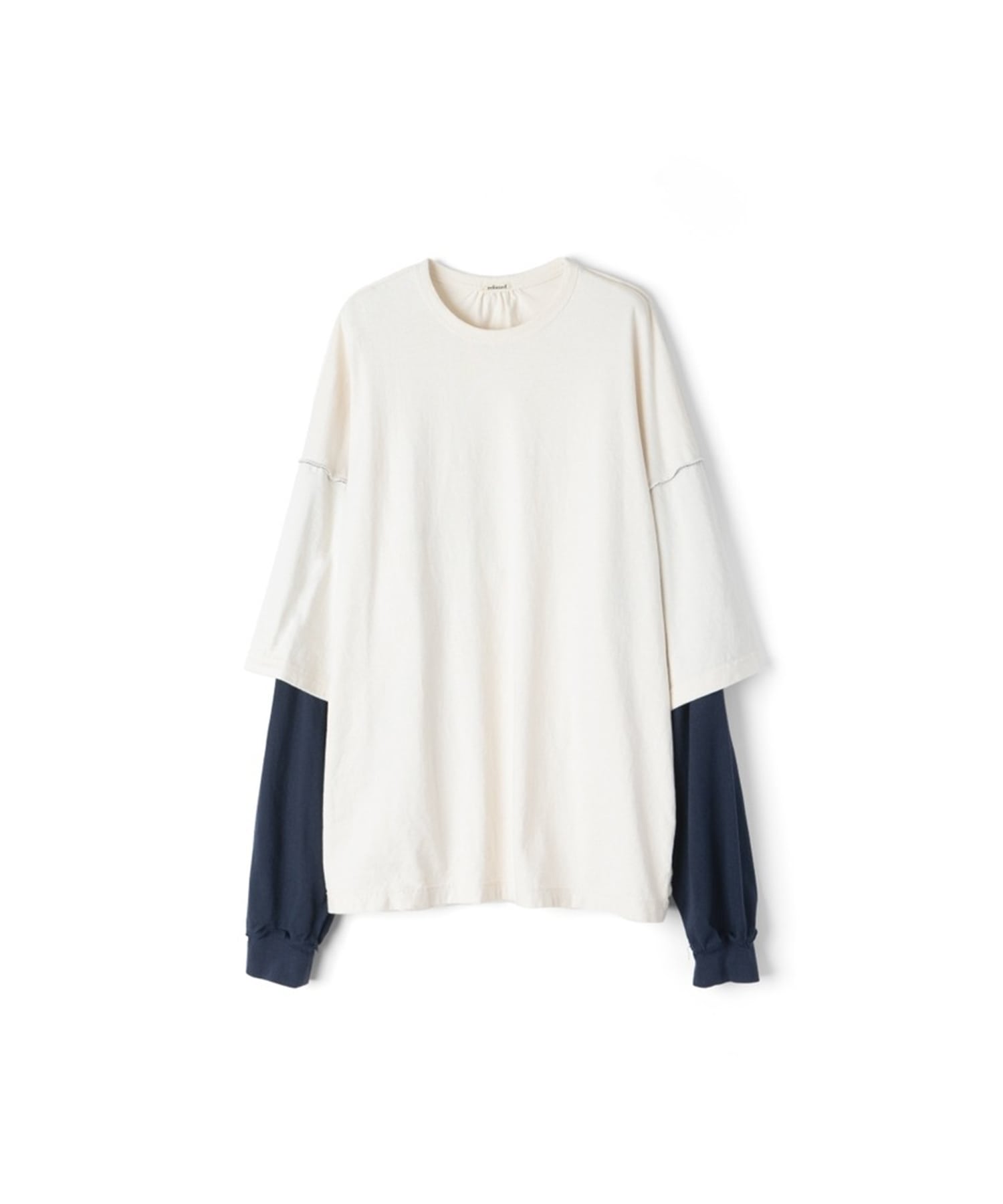 OFF WHITE