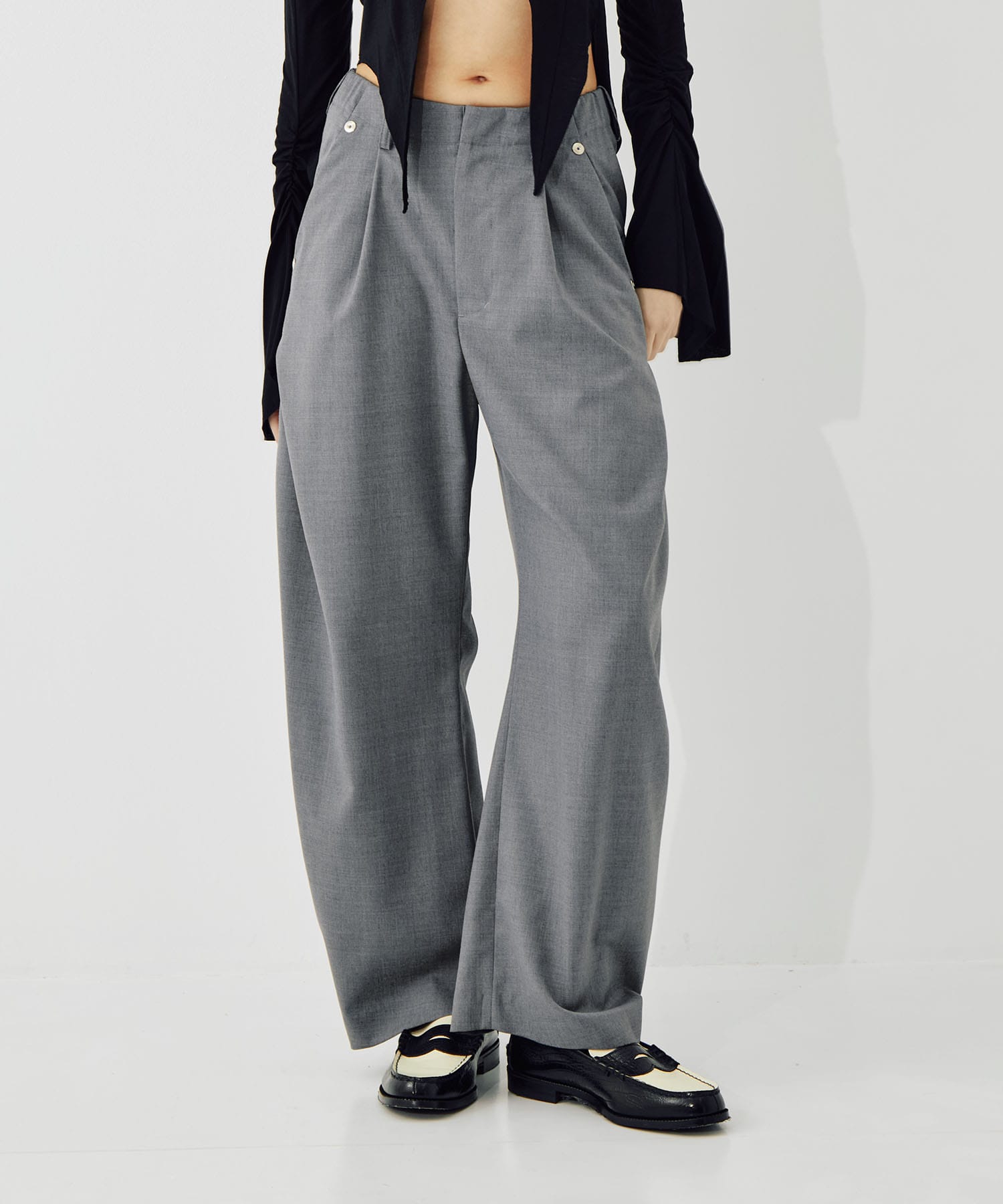 LIGHT GREY