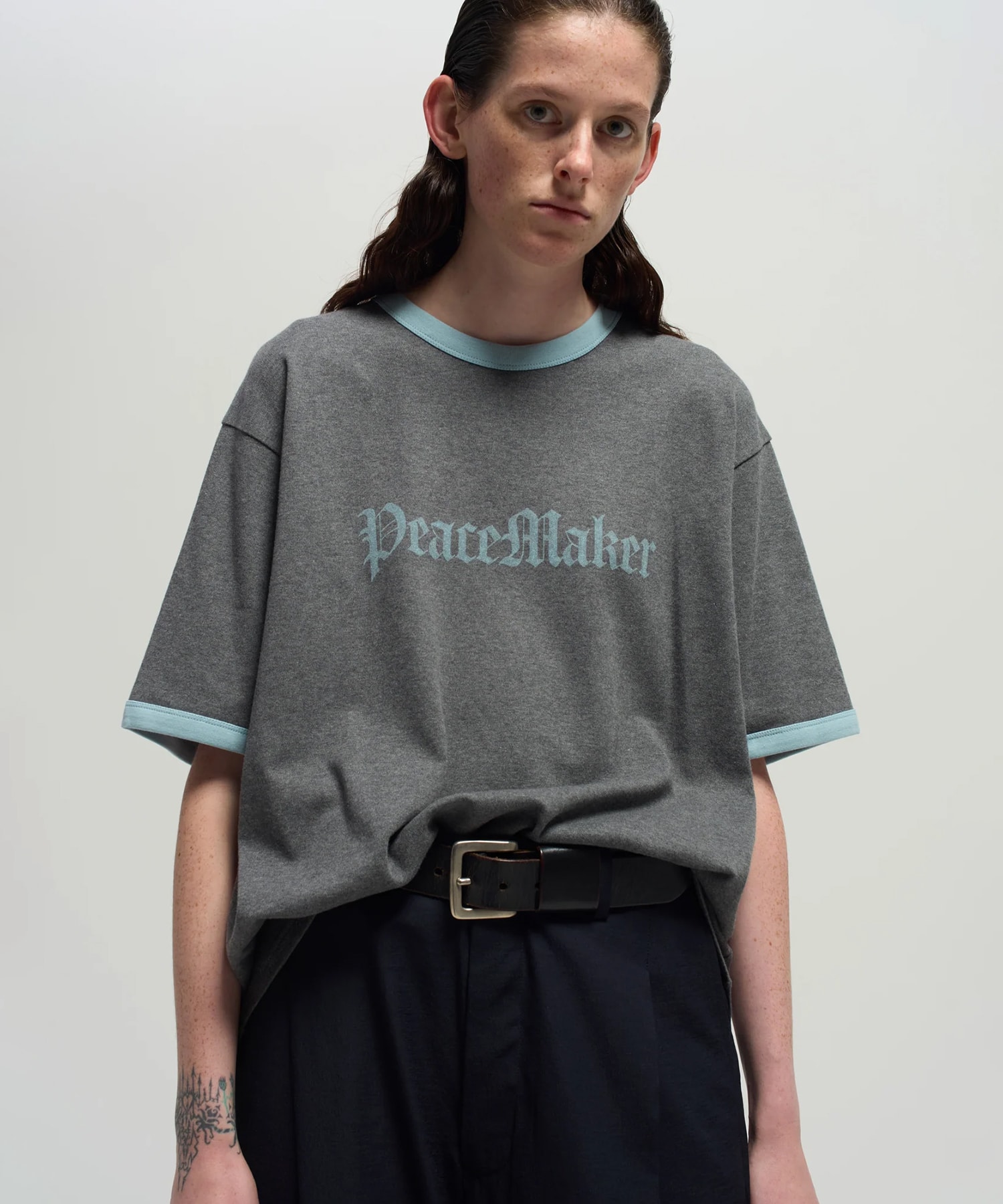 CREW NECK S/S TEE URU TOKYO