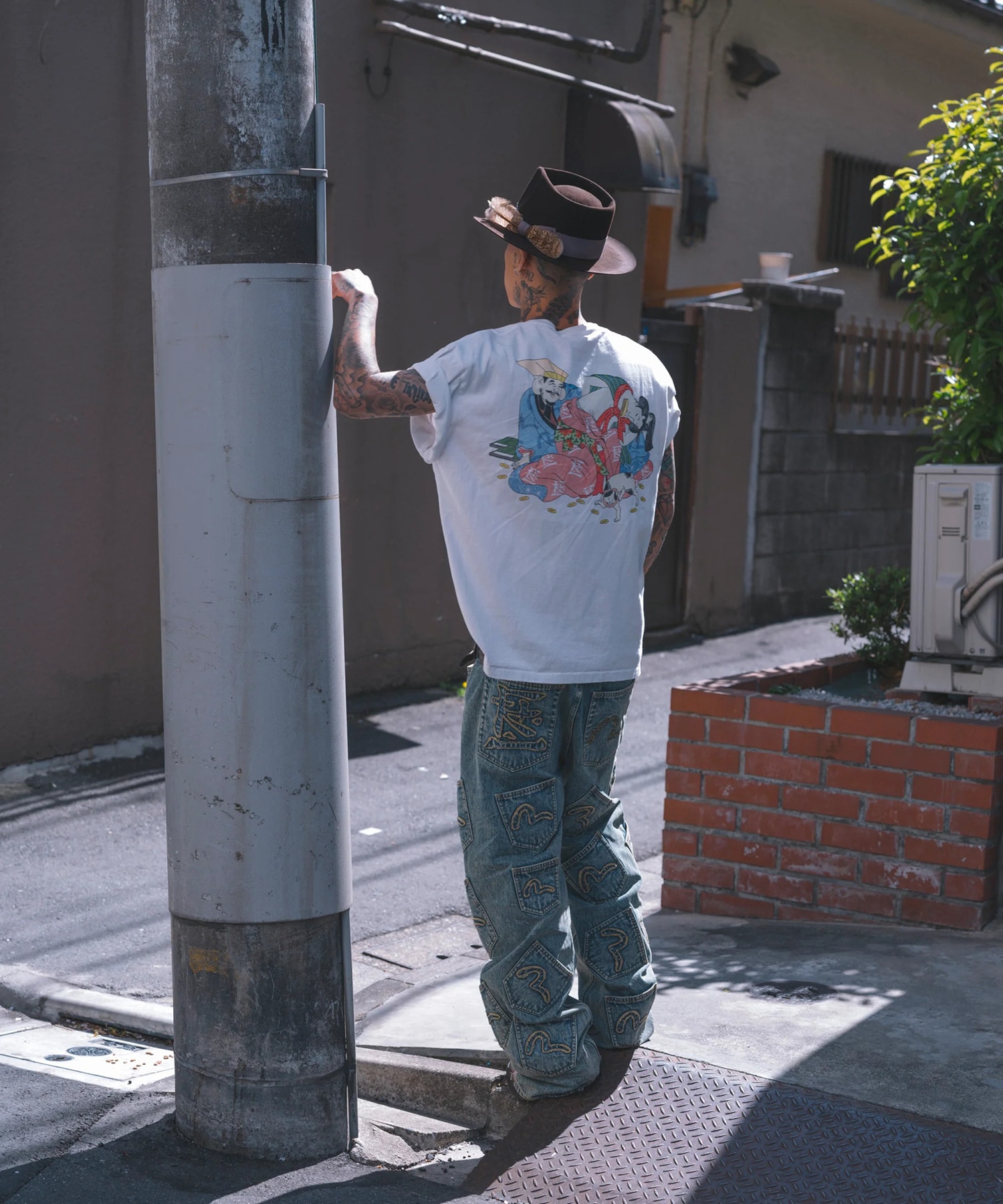 SS TEE(xEVISU ) F-LAGSTUF-F