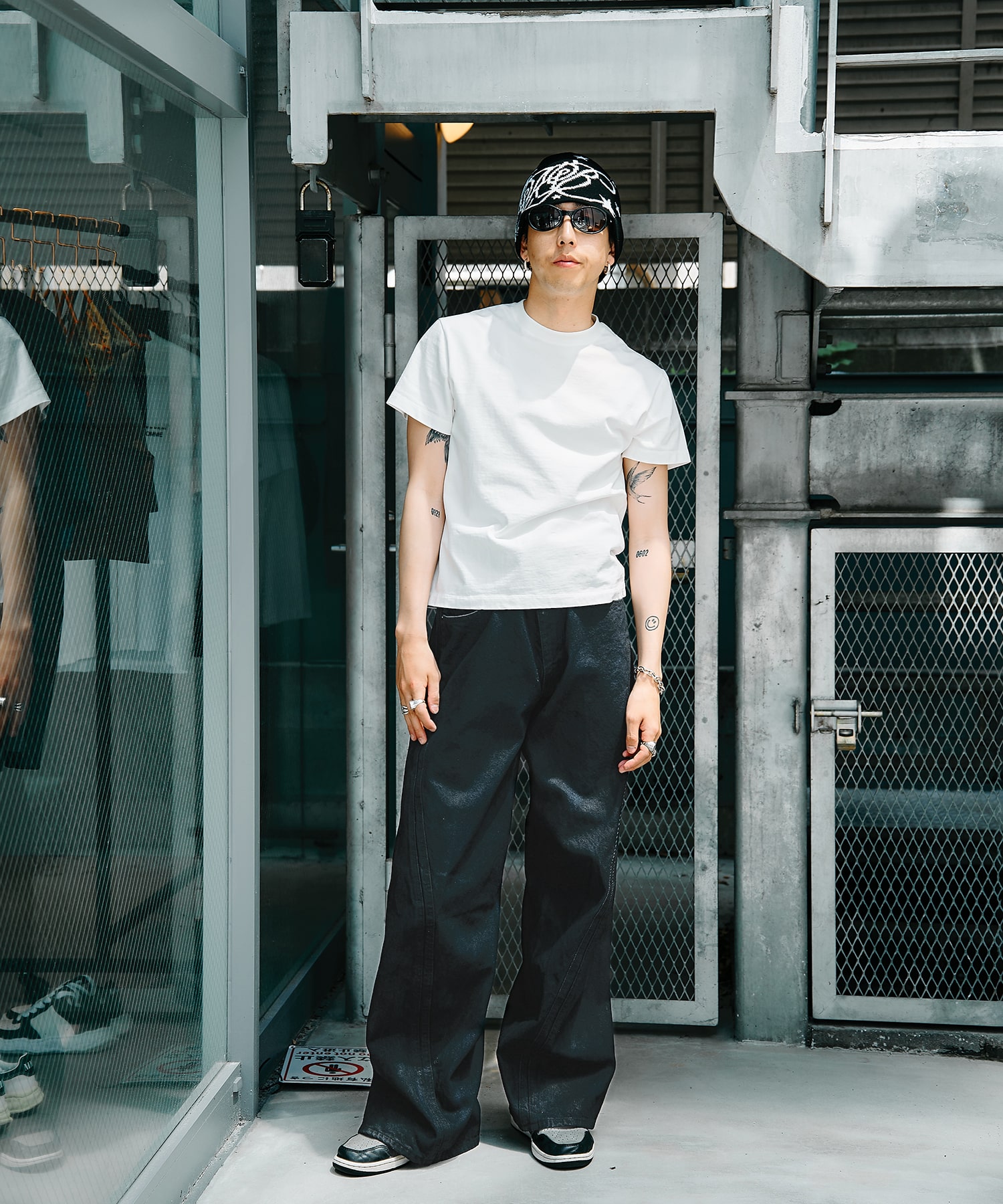 別注　COATING 3D TWISTED WIDE LEG JEANS NVRFRGT