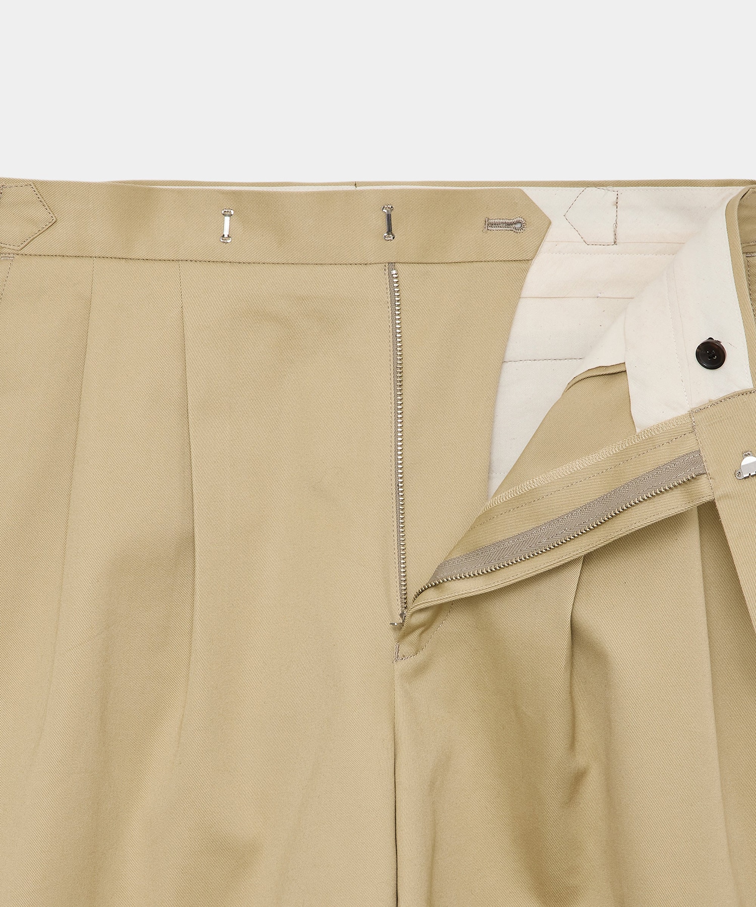 TWO TUCK CROPPED TROUSERS MARKAWARE/marka
