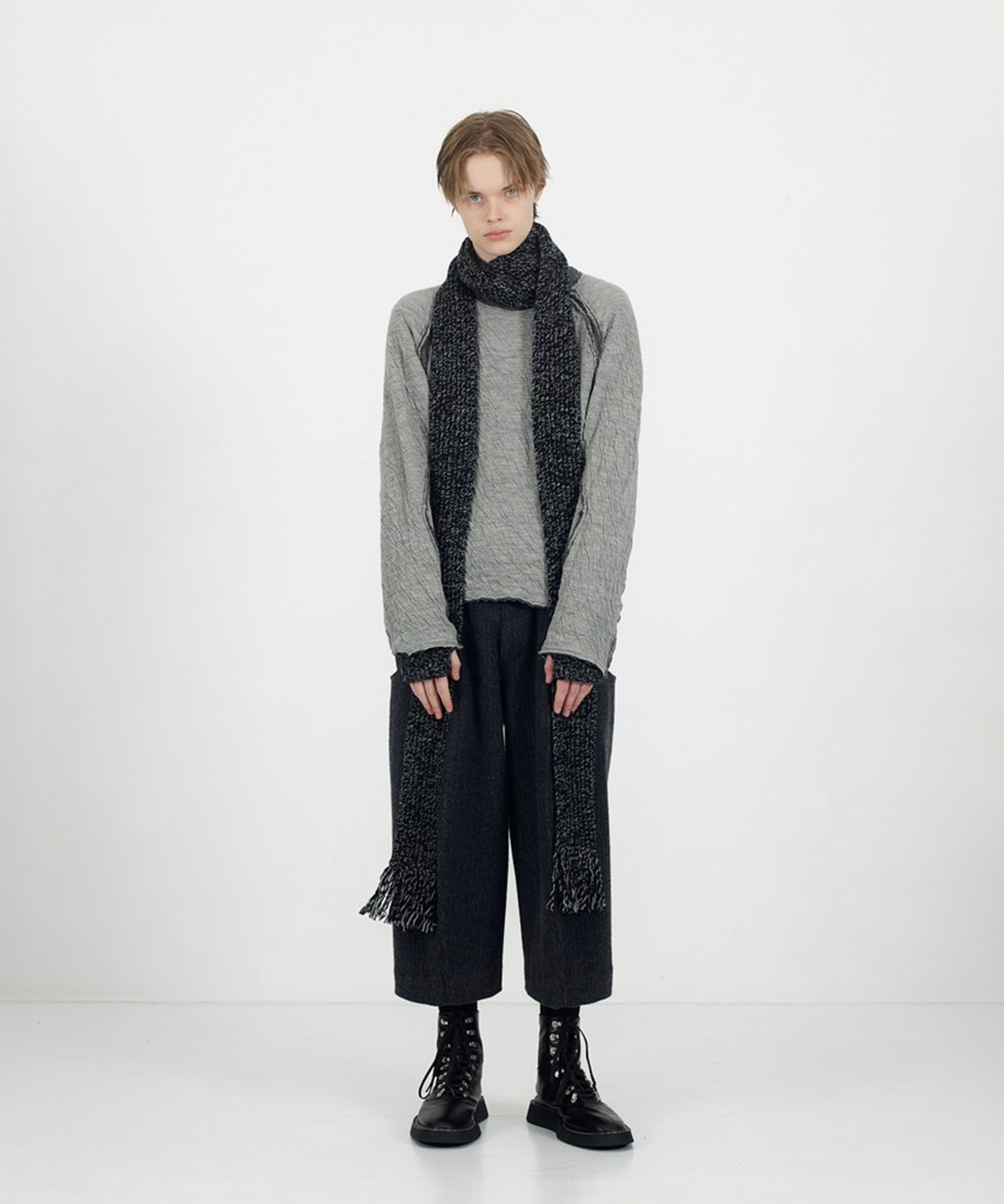 PANELED LONG SLEEVE T SHIRT NVRFRGT