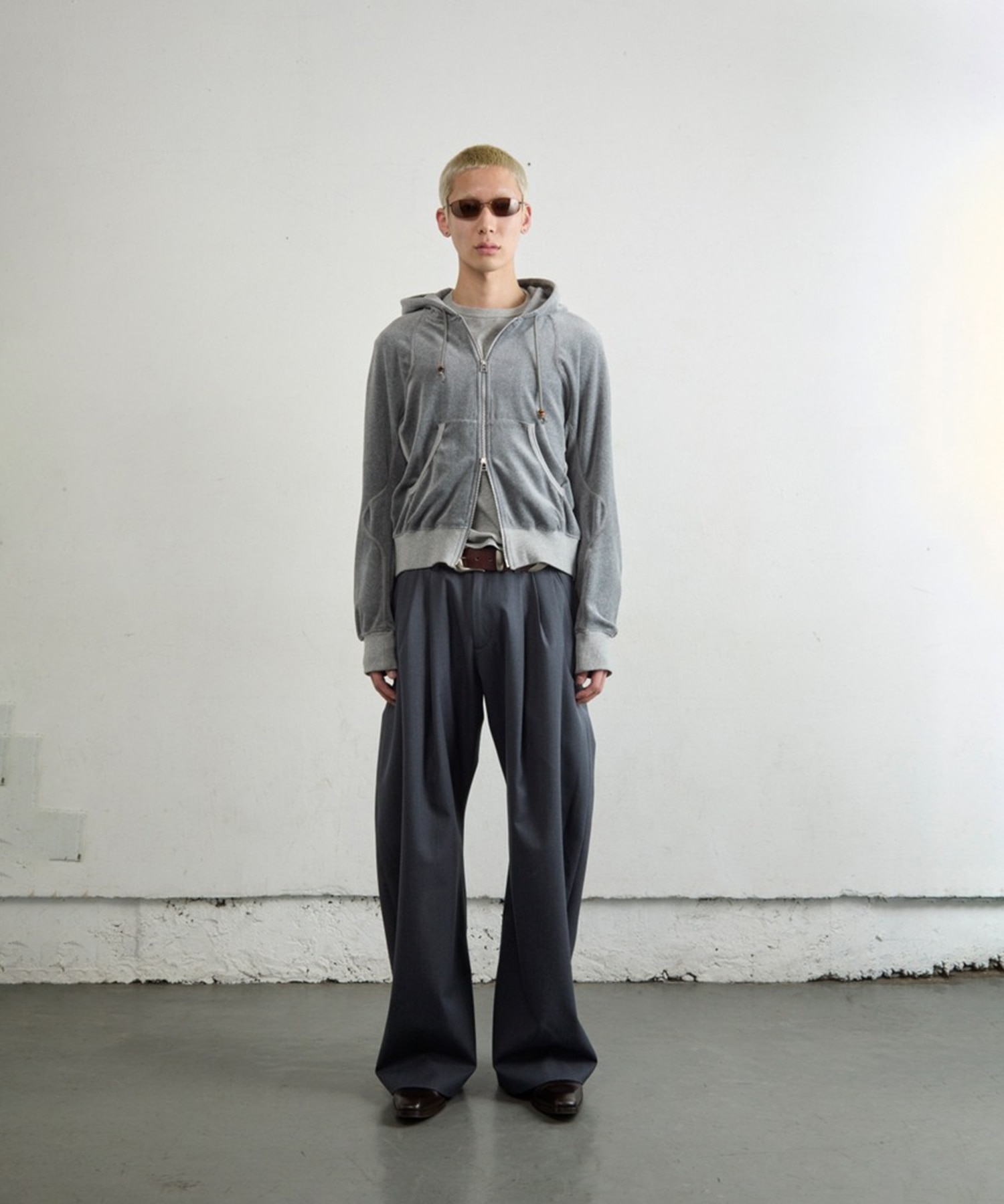 VELOUR ZIP UP HOODIE NVRFRGT