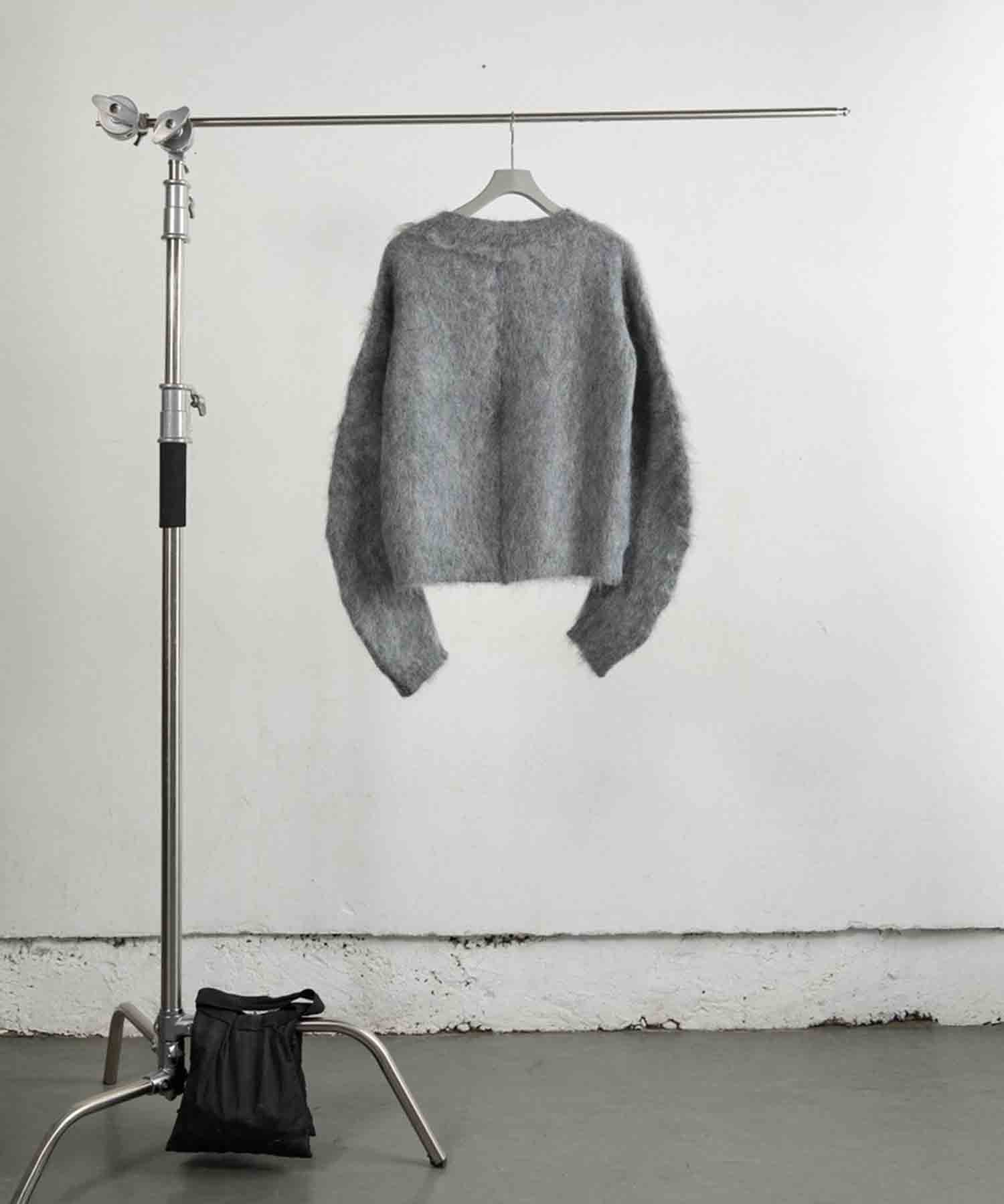 BRUSHED MOHAIR V-NECK SWEATER NVRFRGT