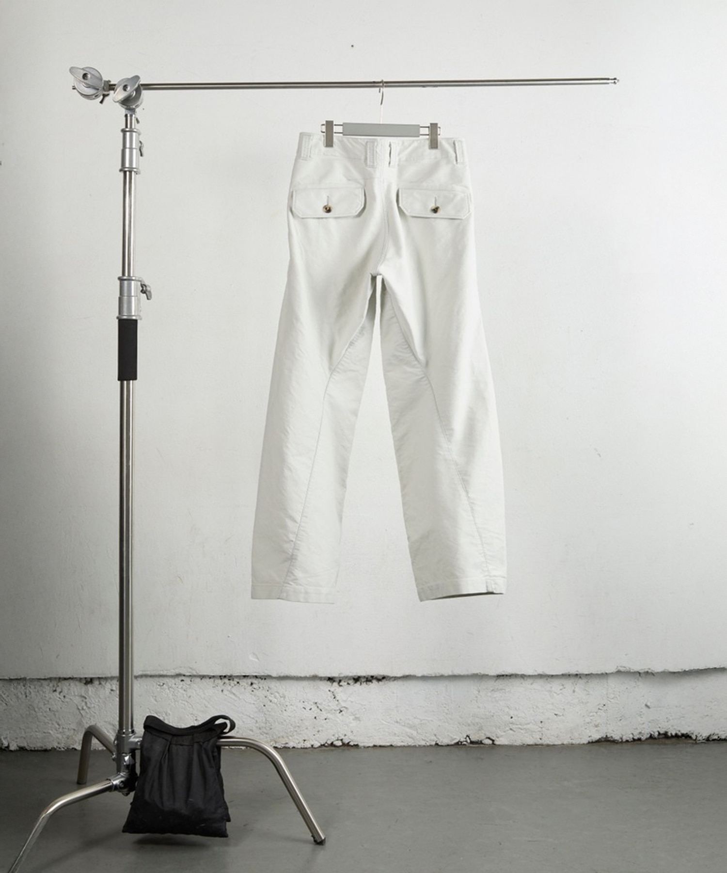 TUCKED WIDE LEG TROUSERS NVRFRGT