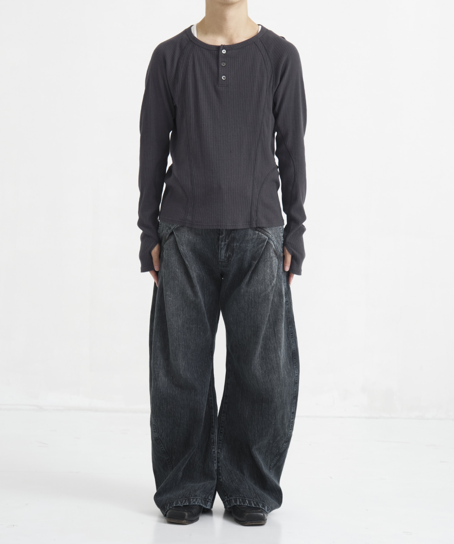 COLOR DYED SLAB CRVED DENIM CONZ