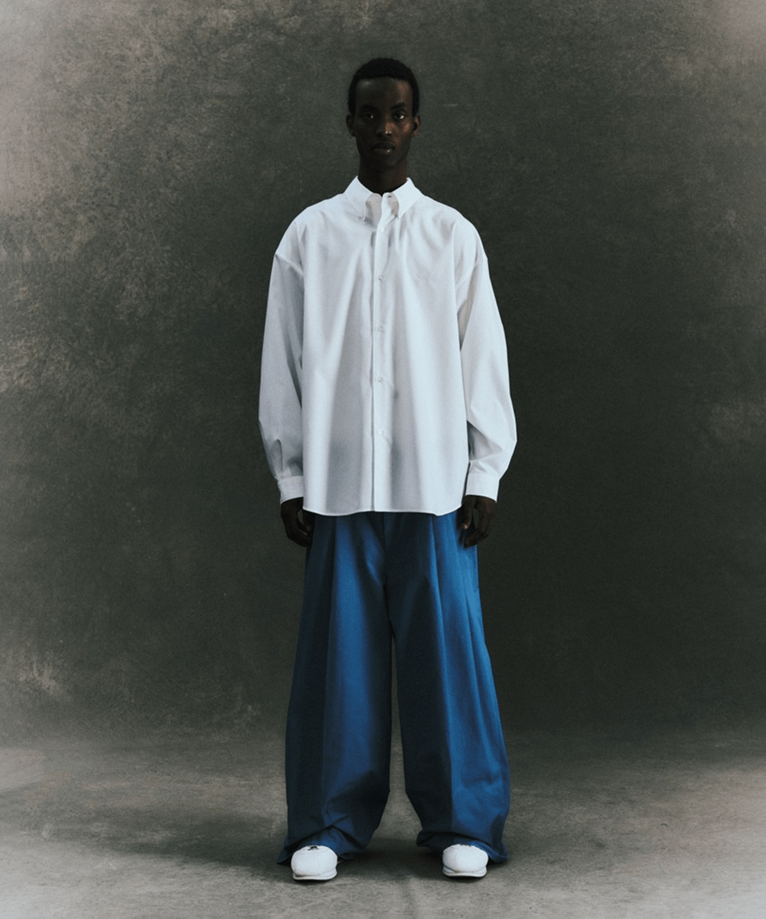 EWP 2 Tuck Trousers COOTIE PRODUCTIONS