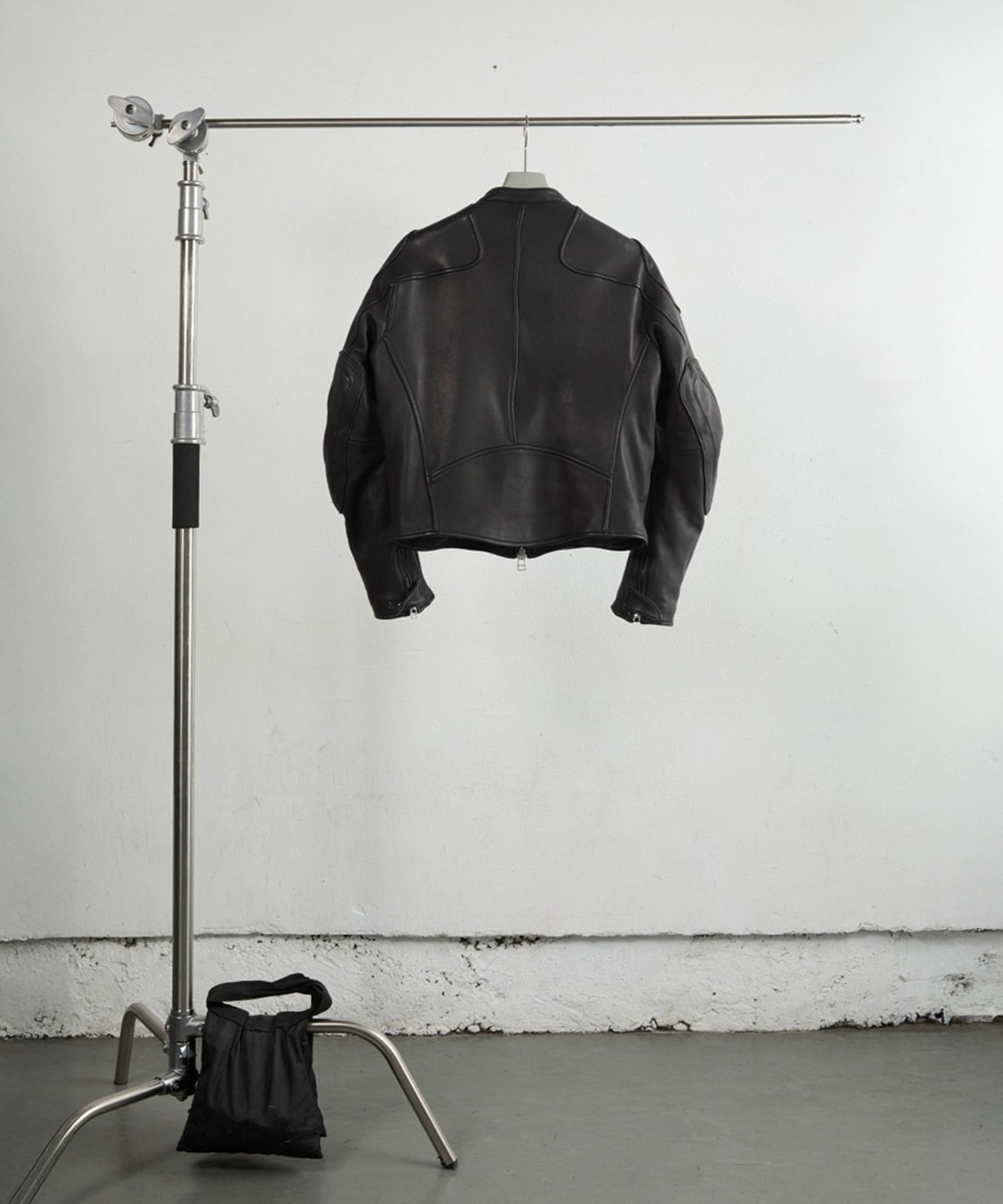 LEATHER MOTORCYCLE JACKET NVRFRGT