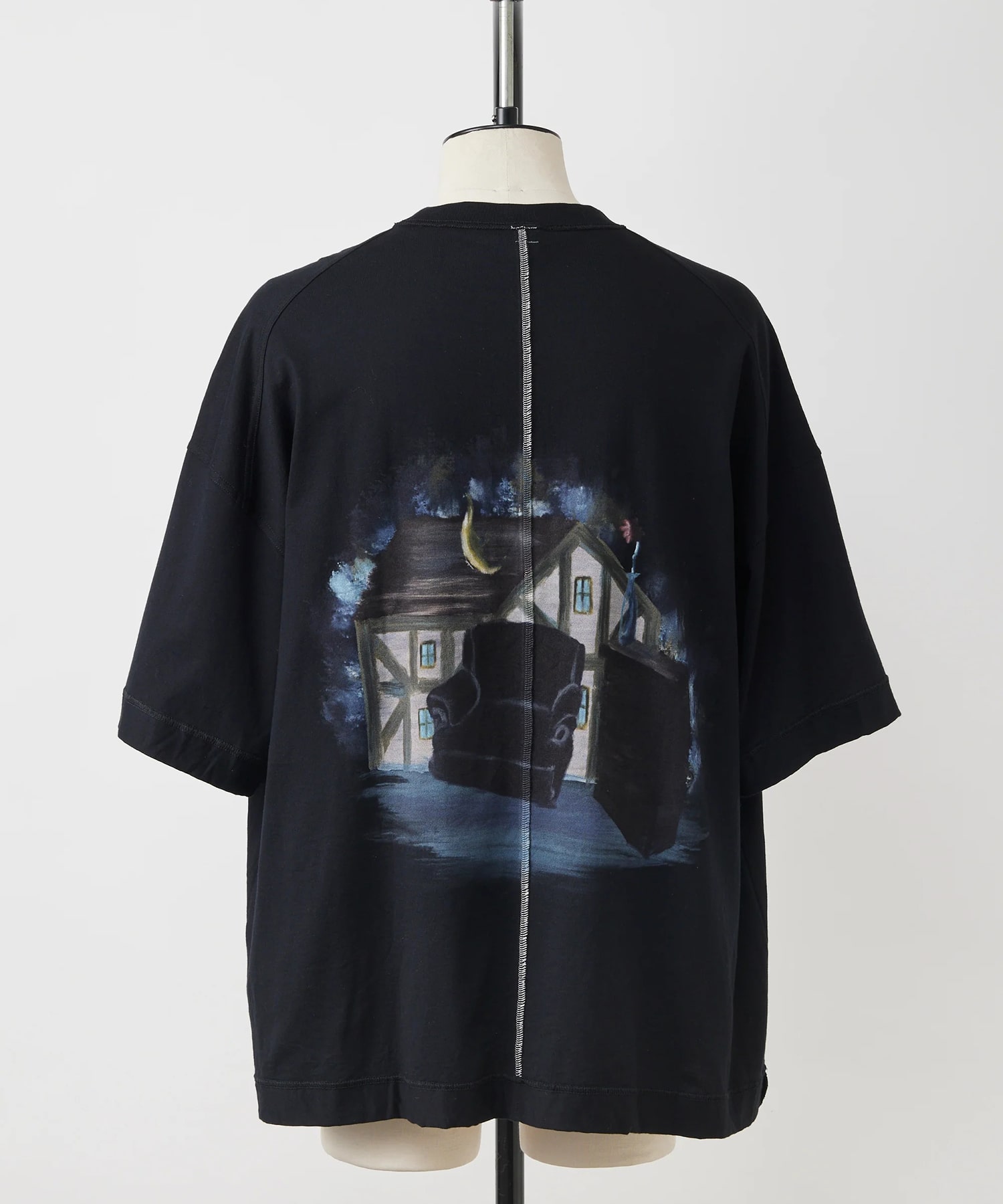 bedroom and living room(ISSUE8) SHINYAKOZUKA