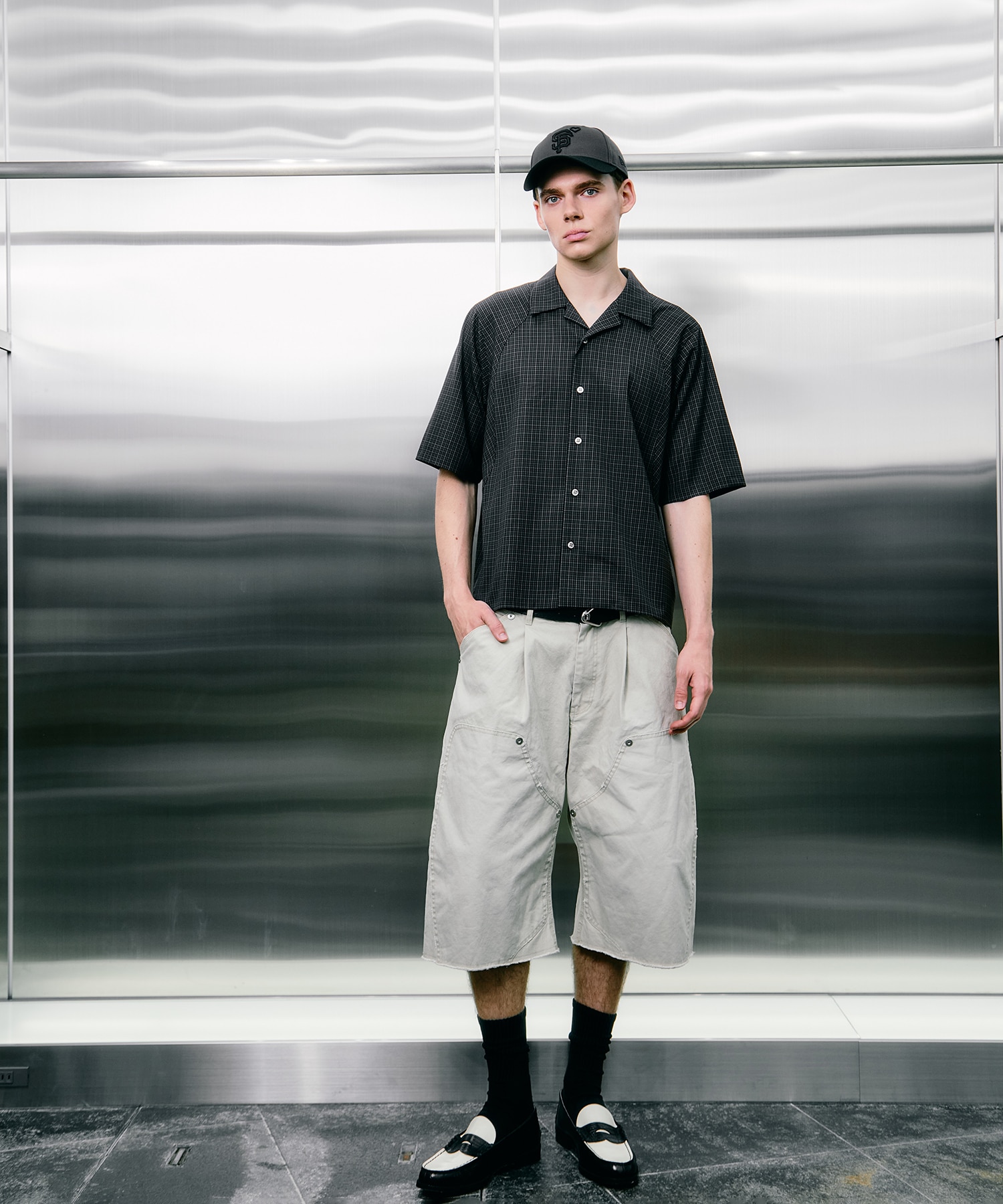 BASICKS×duck double knee curve leg shorts CONZ