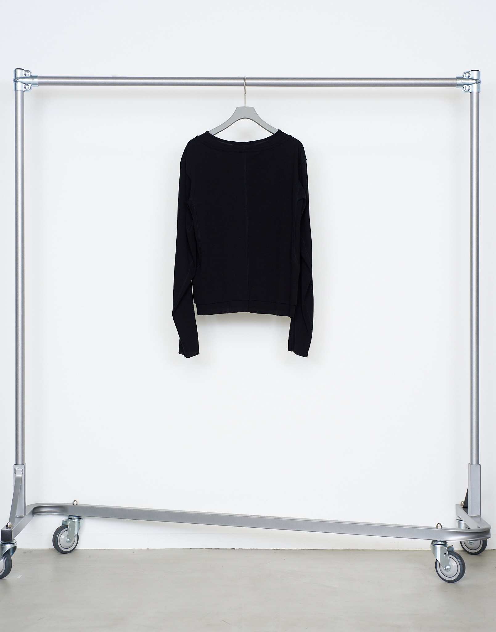 DOUBLE LAYERED LONG SLEEVE T SHIRT NVRFRGT