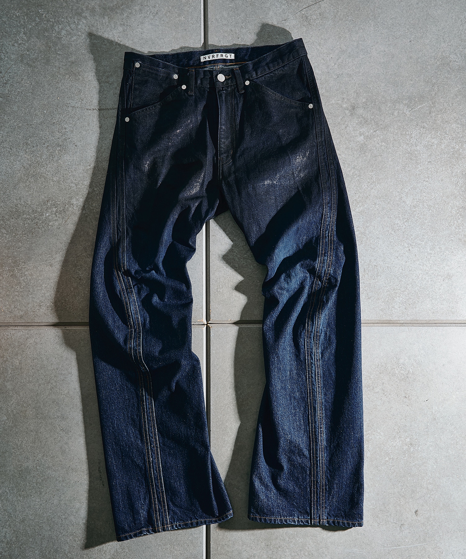 別注 COATING FADE TWIST JEANS NVRFRGT