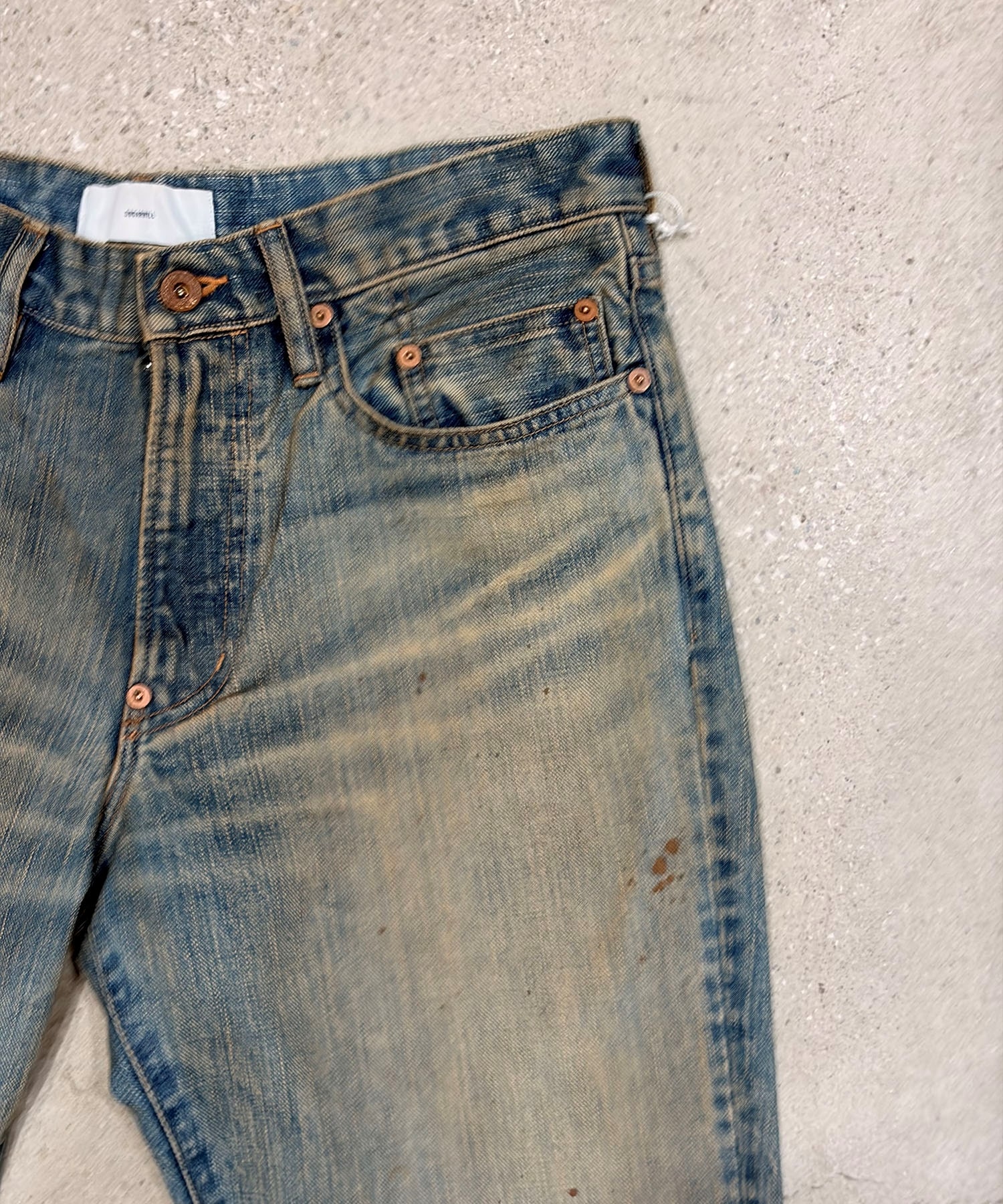 FADED MODERN DENIM PANTS FLARED CUT SUGARHILL