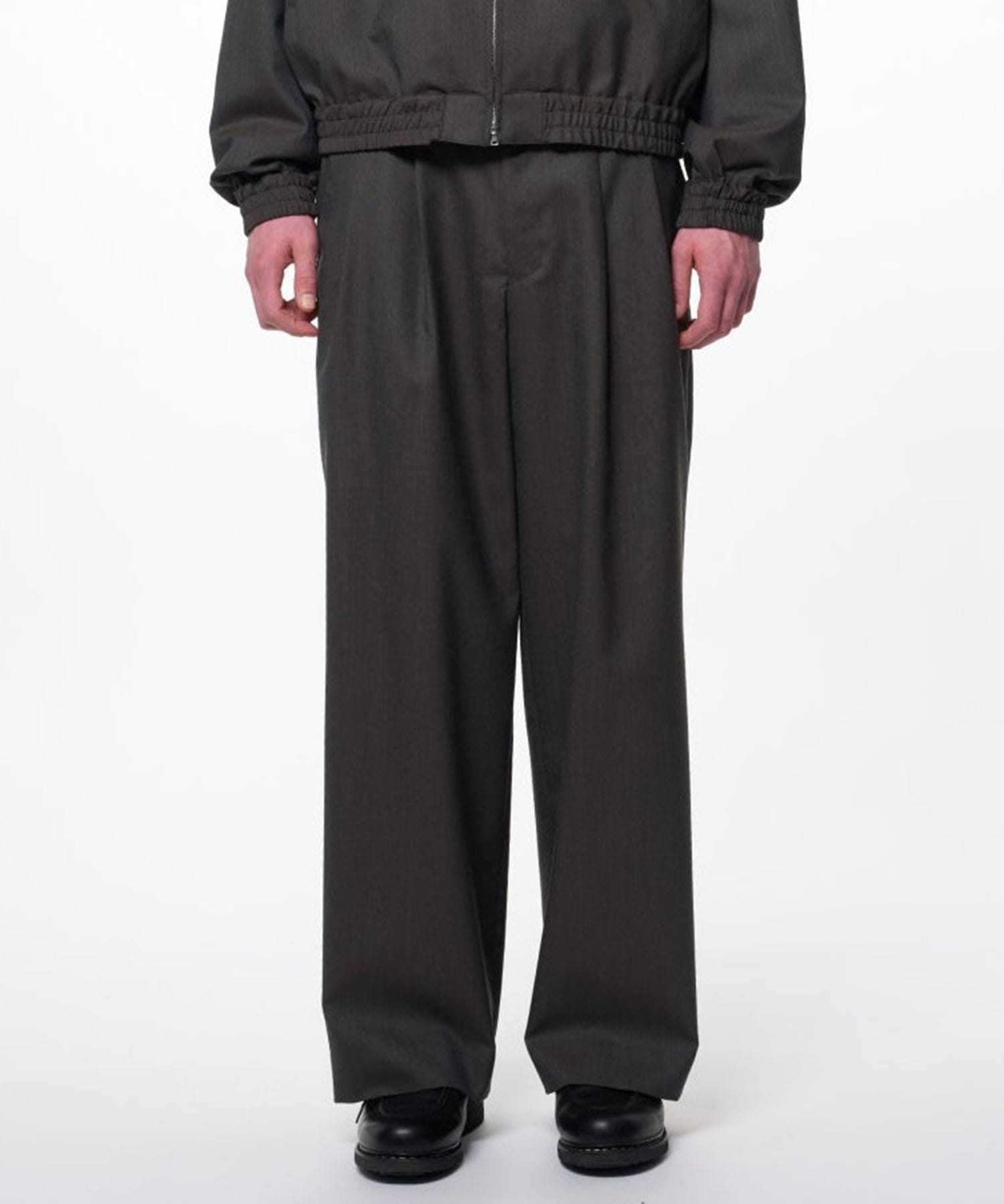 DOUBLE PLEATED MILITARY TROUSERS MARKAWARE/marka
