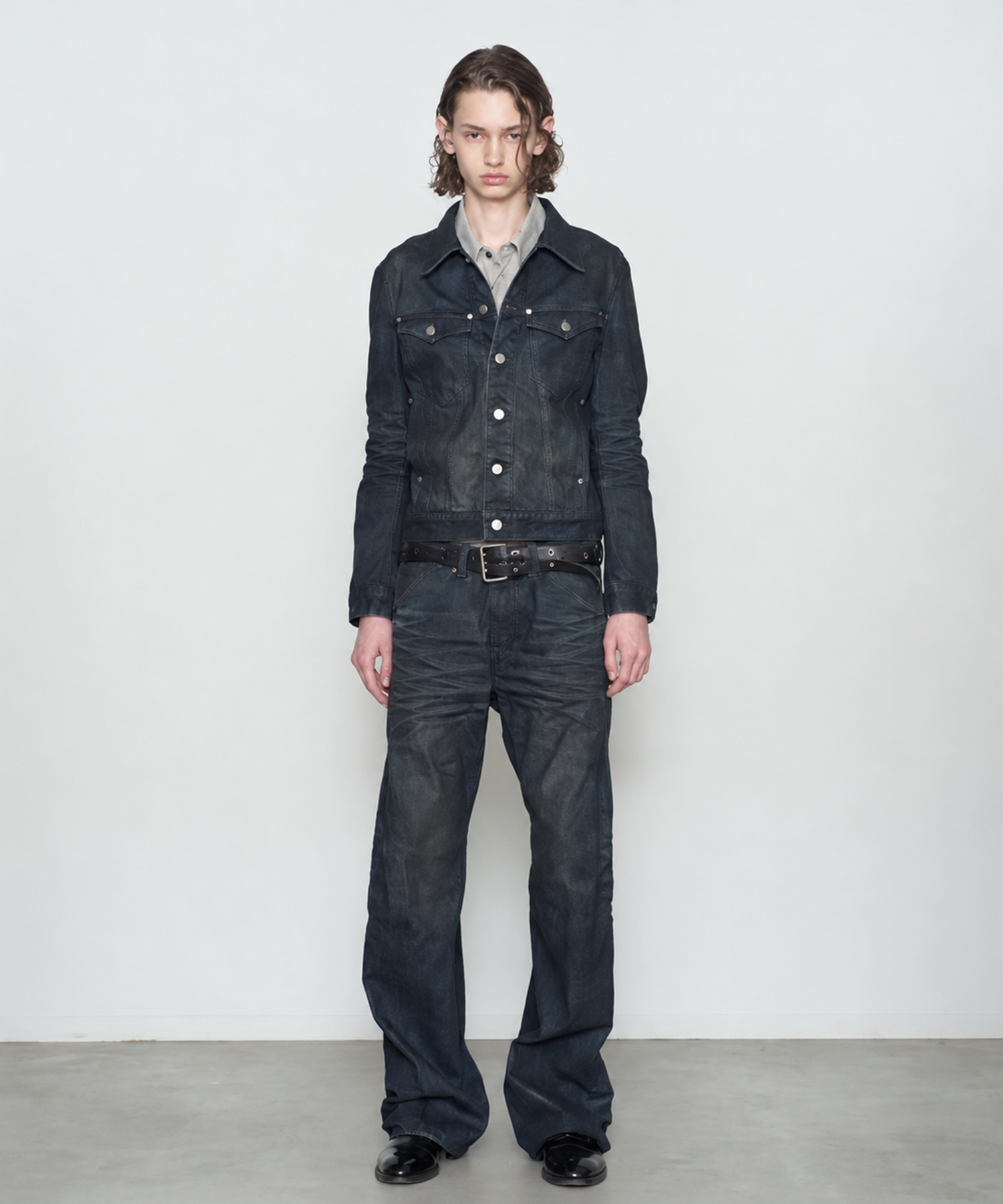 DENIM TRUCKER JACKET NVRFRGT