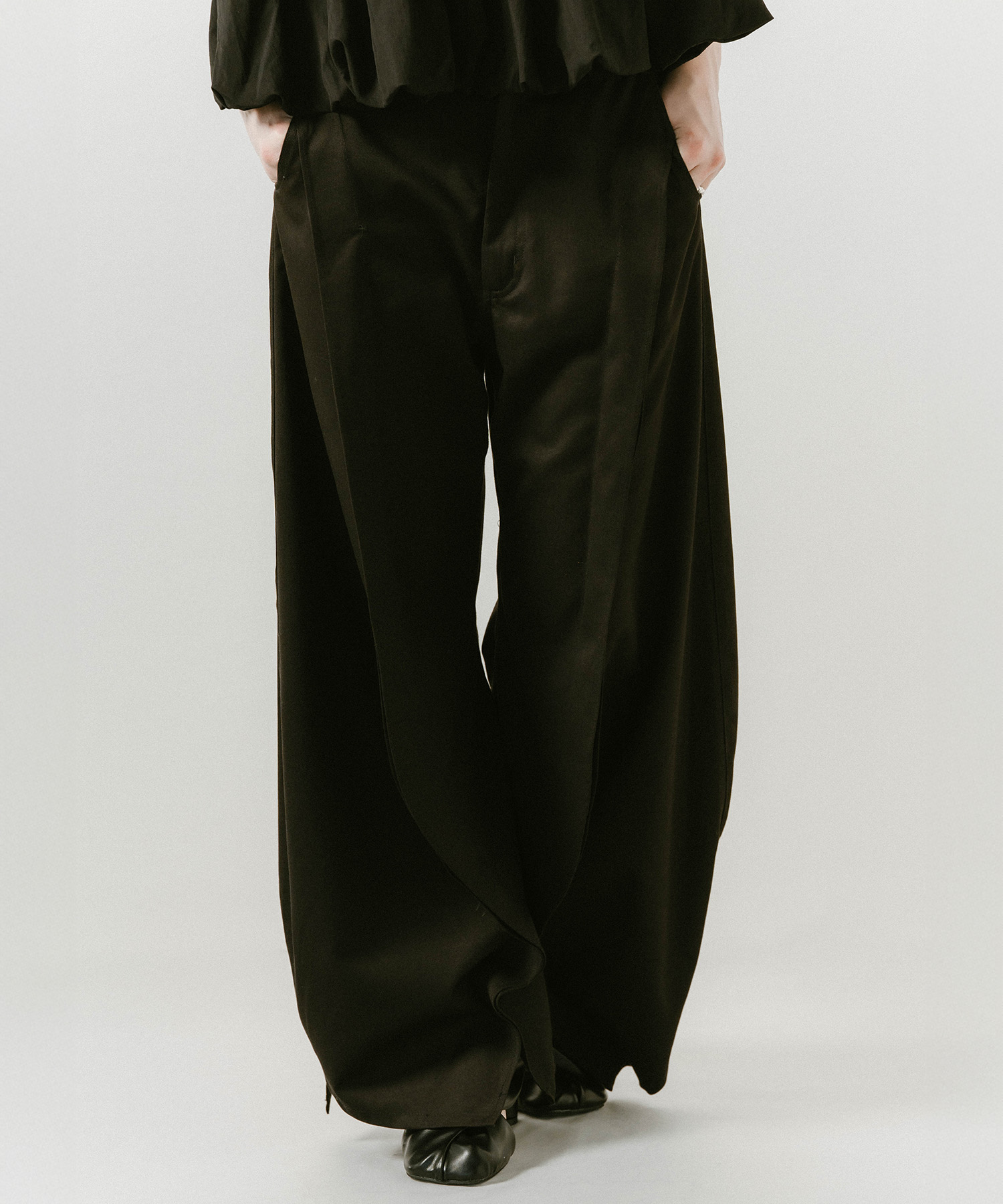 slit deformed pants(unisex) Knuth Marf