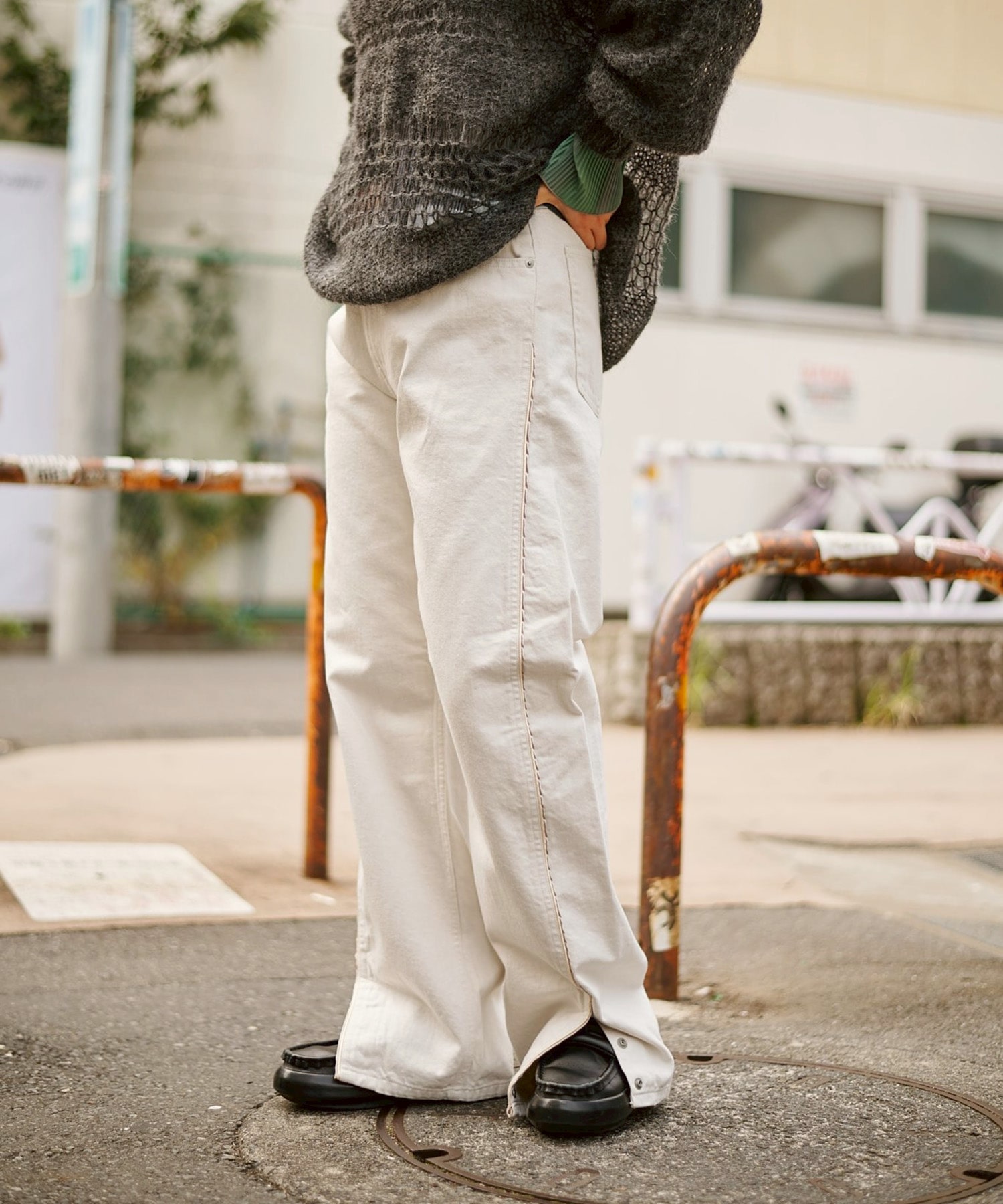 TWIST LINE WASHED STRAIGHT DENIM ANTHEM A