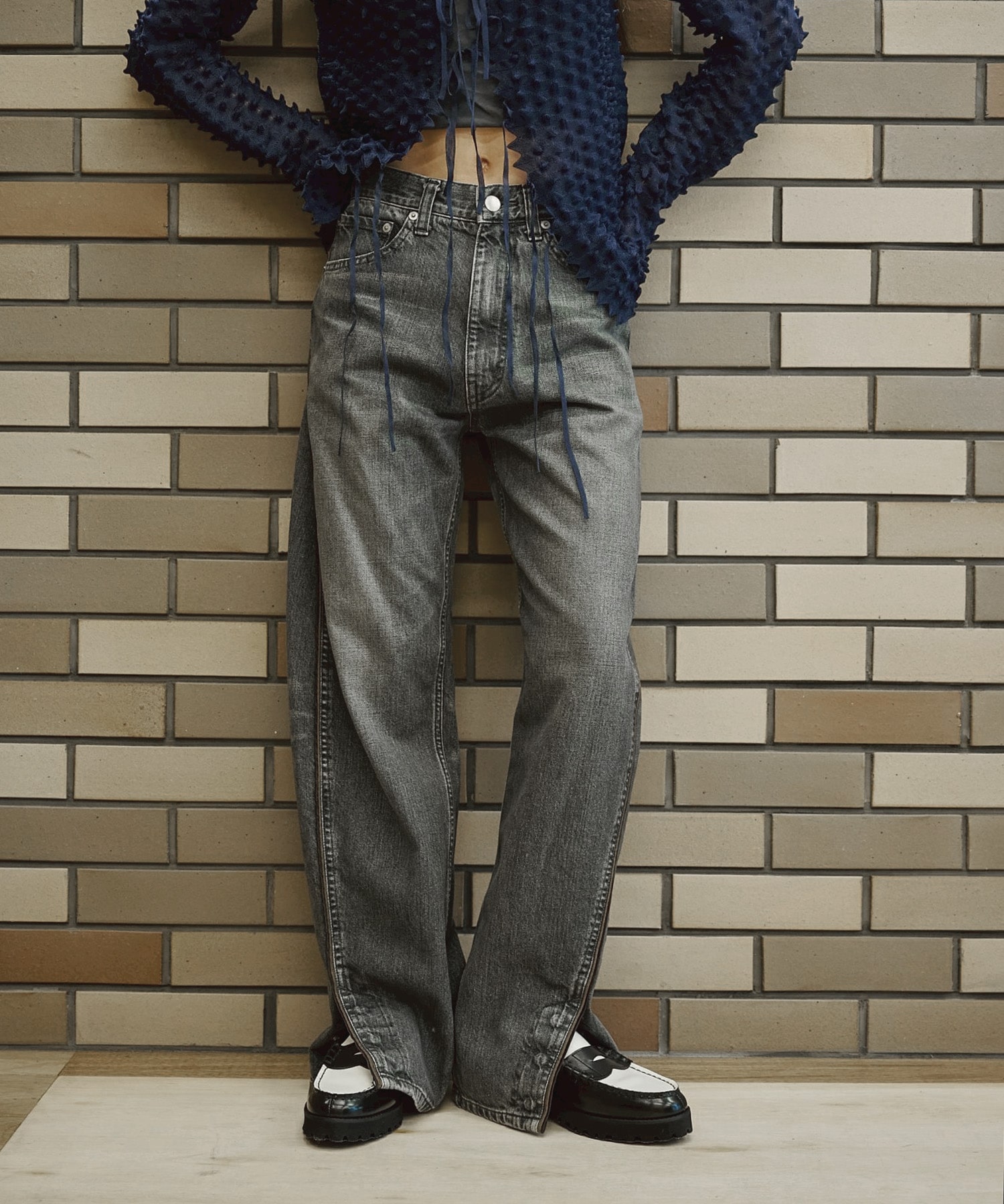 TWIST LINE WASHED STRAIGHT DENIM ANTHEM A