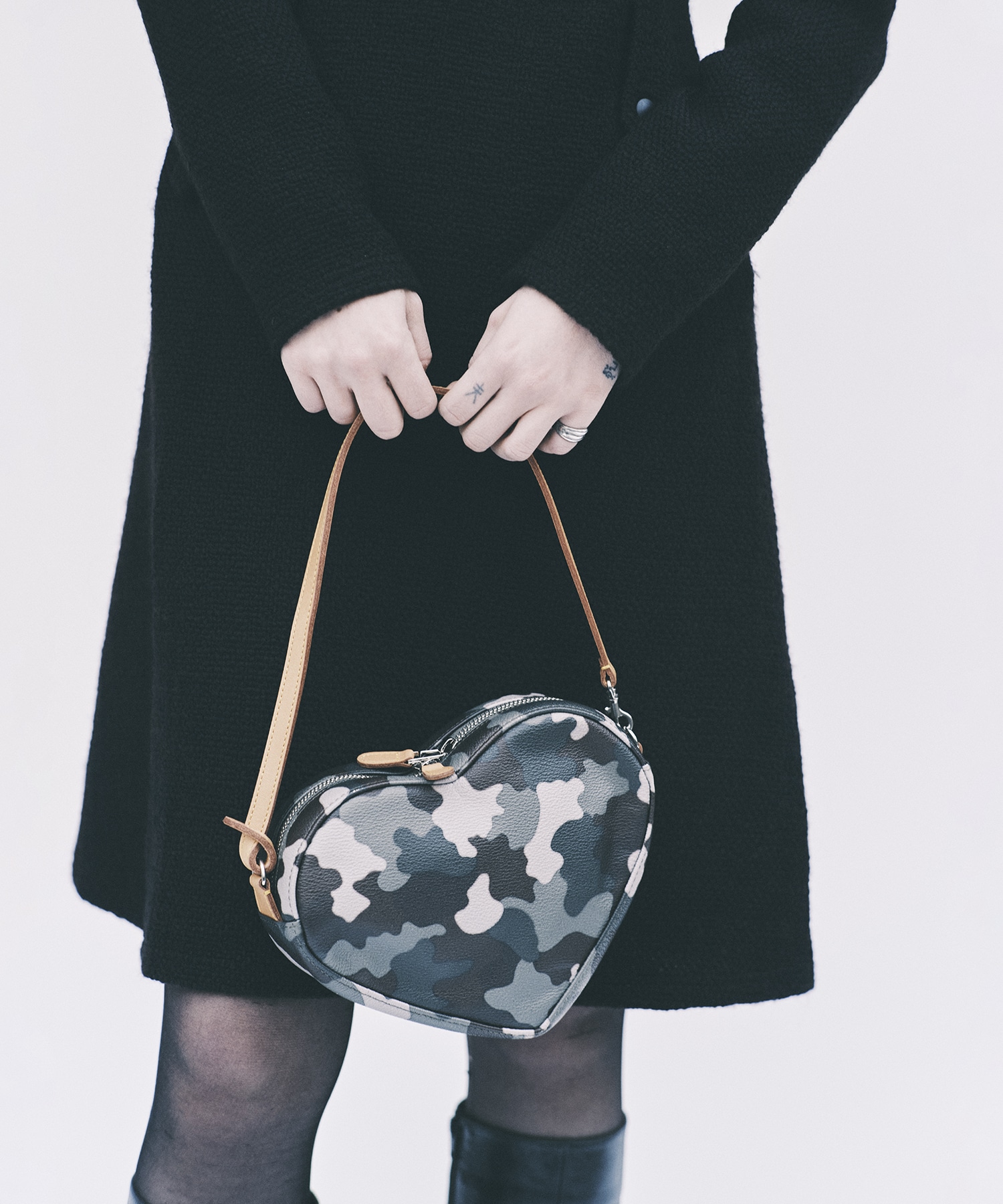 HEAT LEATHER CAMO BAG KOWGA