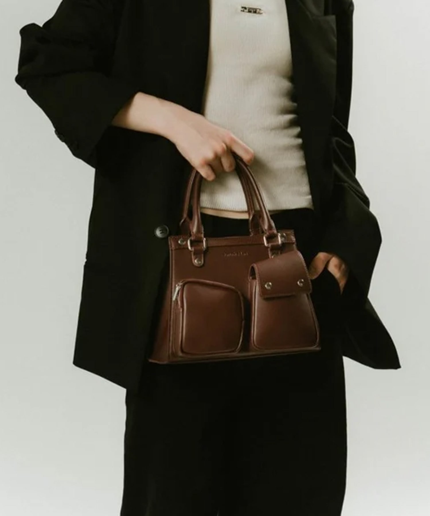 multi pocket hand bag Knuth Marf
