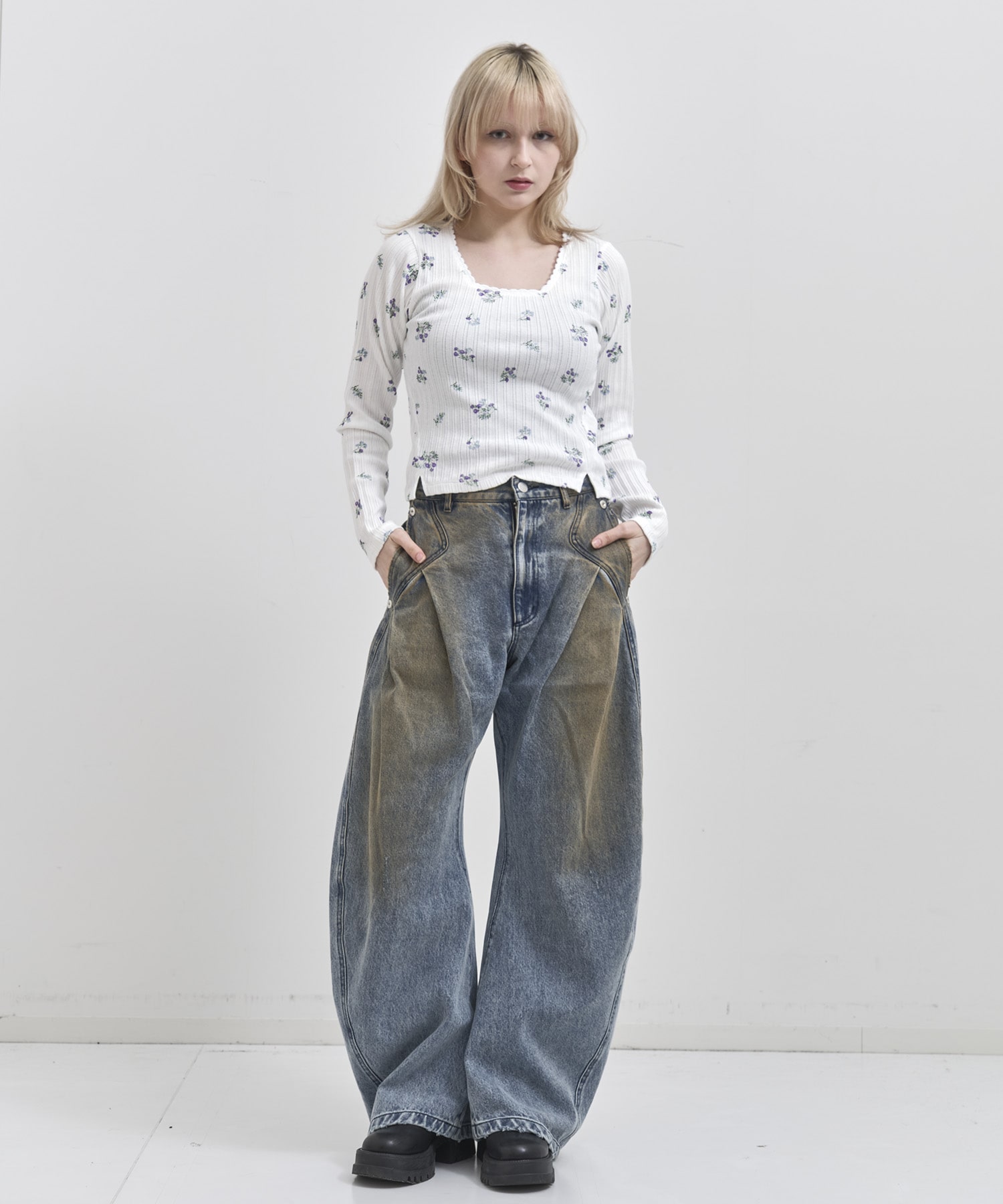 COTTON EYELET RIB FLOWER SQUARE NECK PULLOVER JANE SMITH