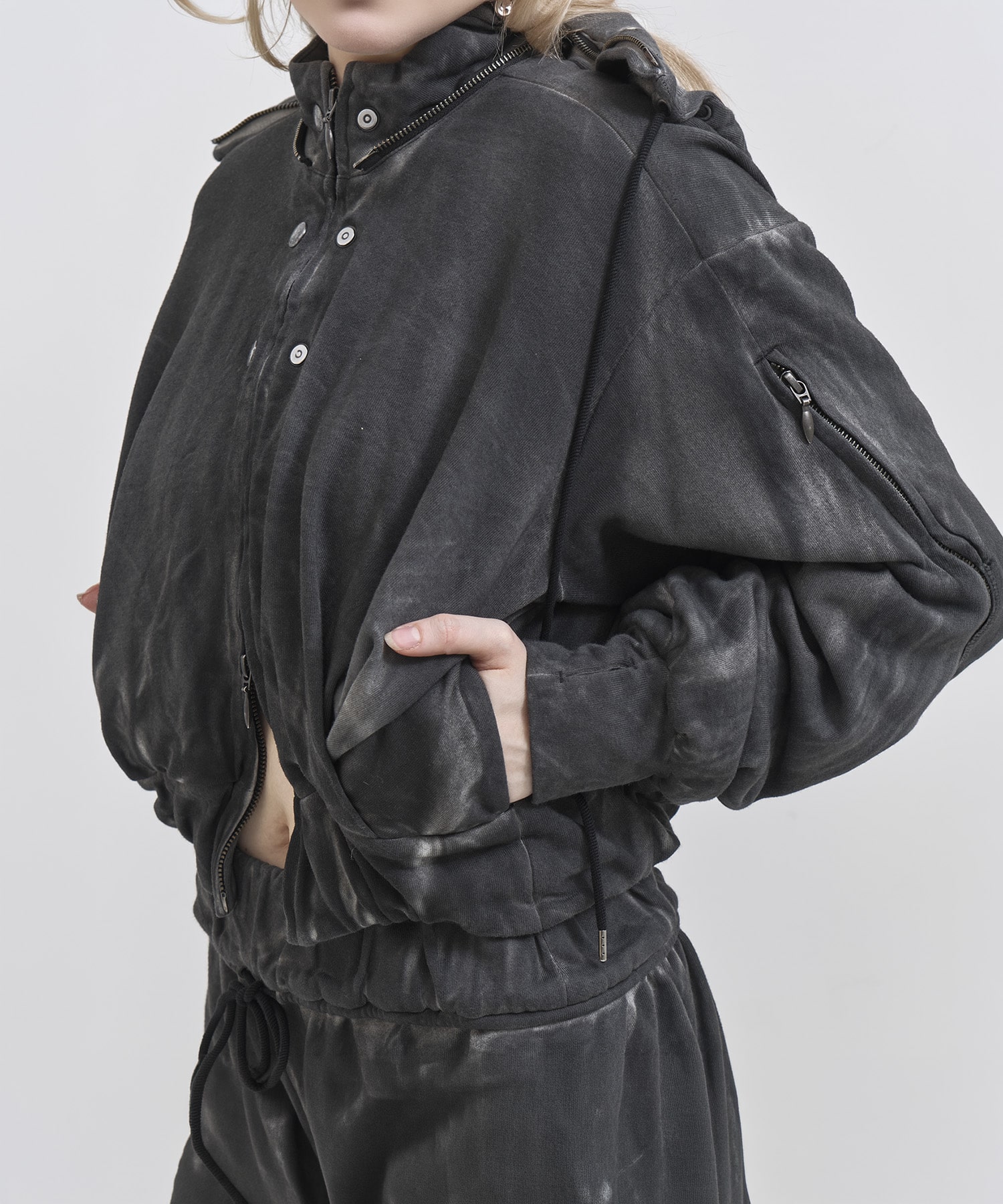 structured sip hoodie mukcyen