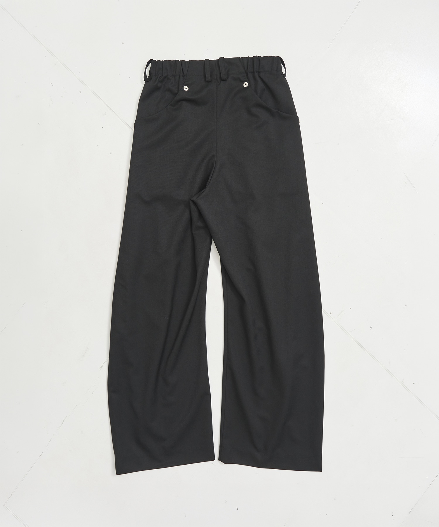 curve leg trousers CONZ