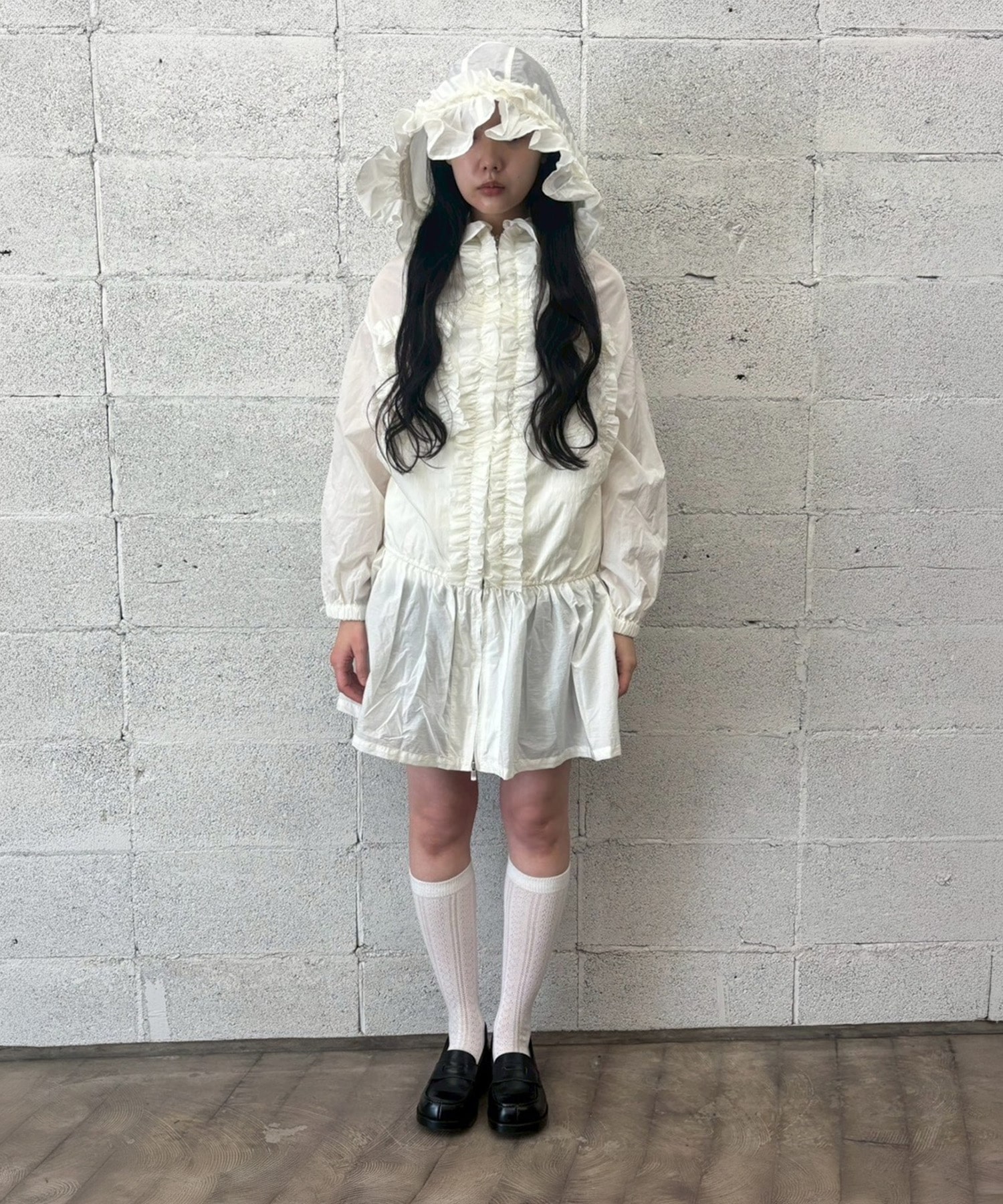 Nylon frilled mountain parka naokitomizuka