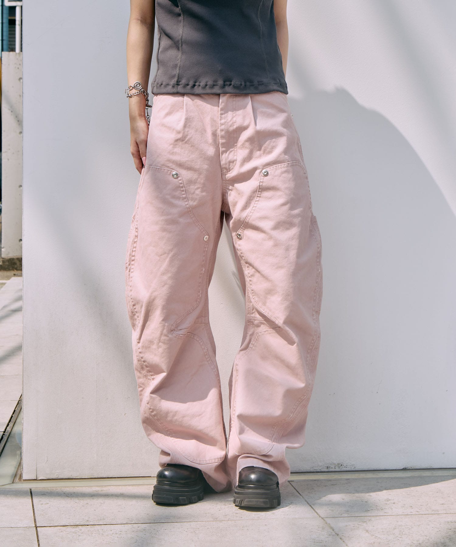 duck double knee curved leg pants CONZ