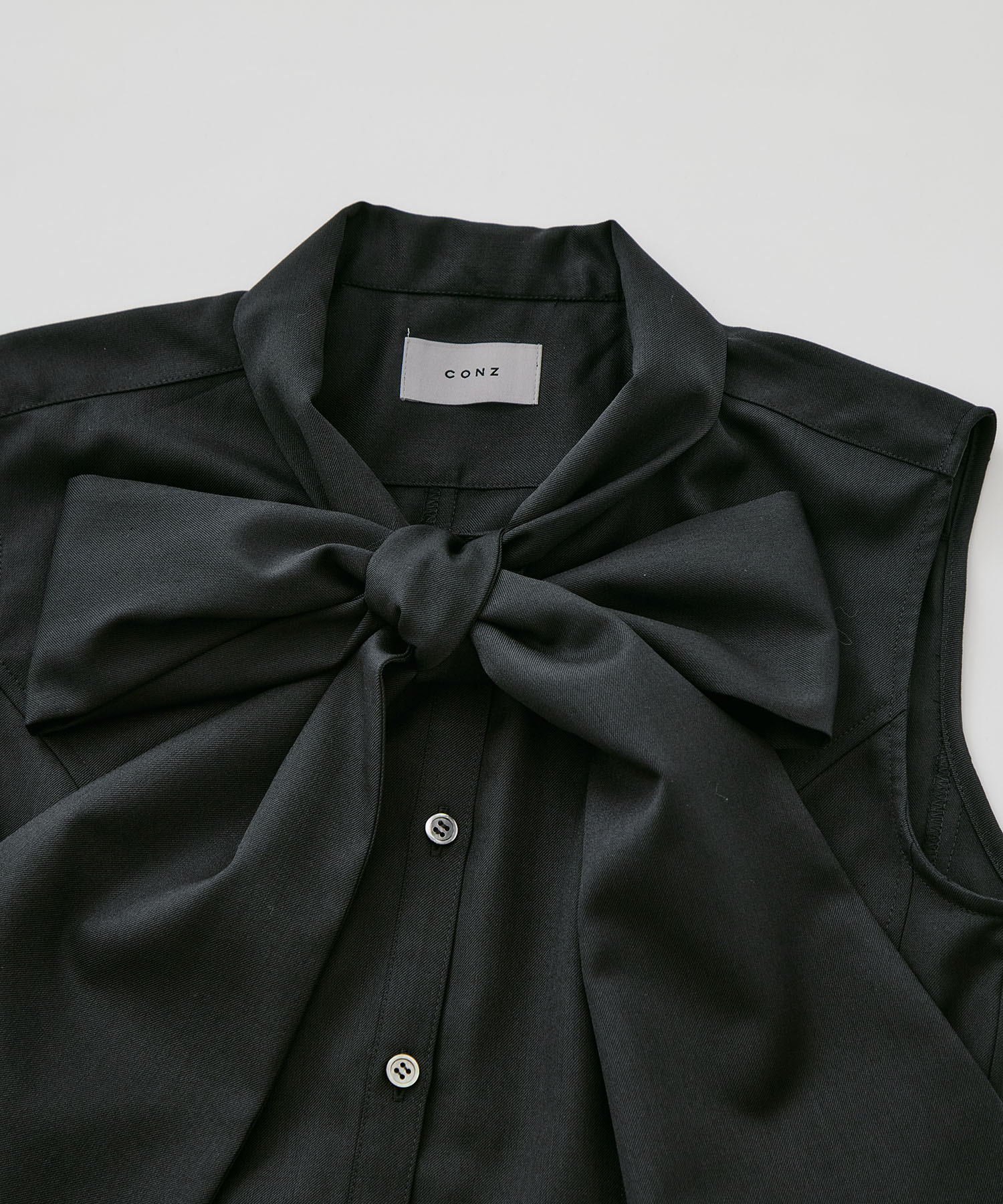 tied sleeve-less shirt CONZ