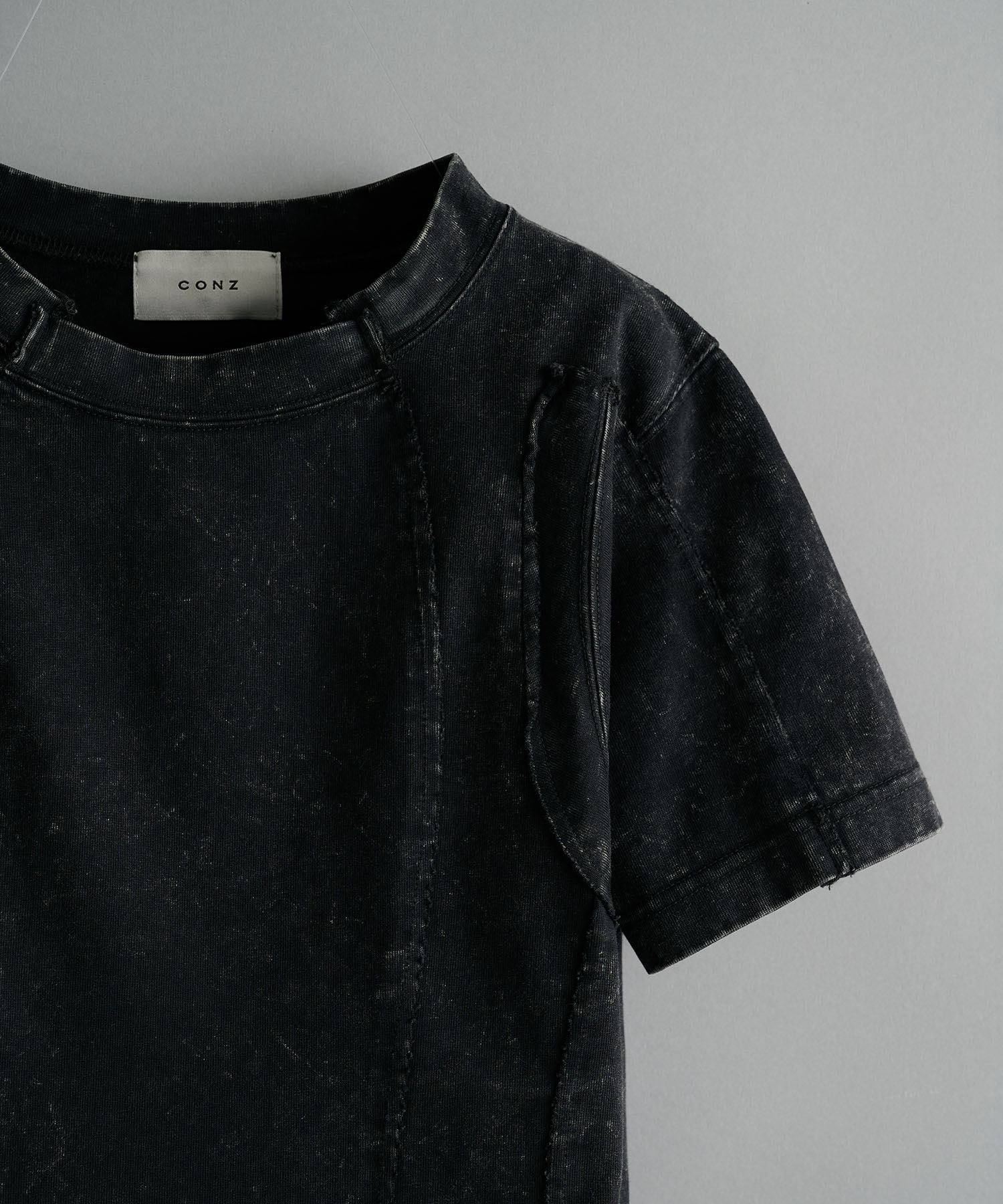 cut out slim T-shirt CONZ