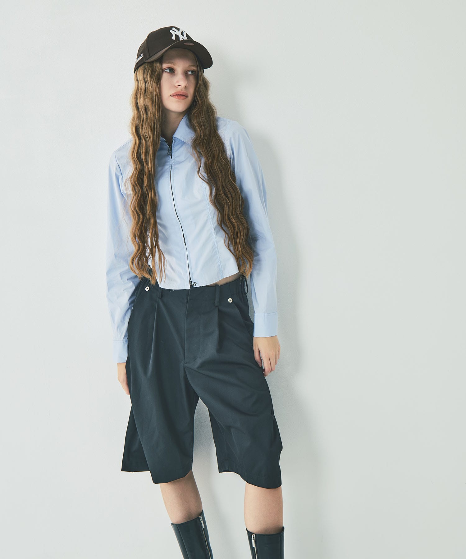 curve leg wide shorts CONZ