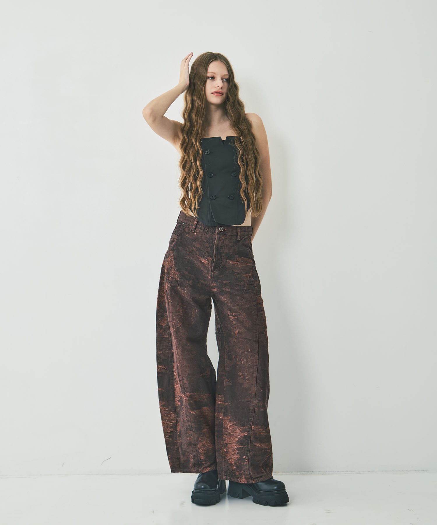 DENIM CURVED PANTS TAAKK