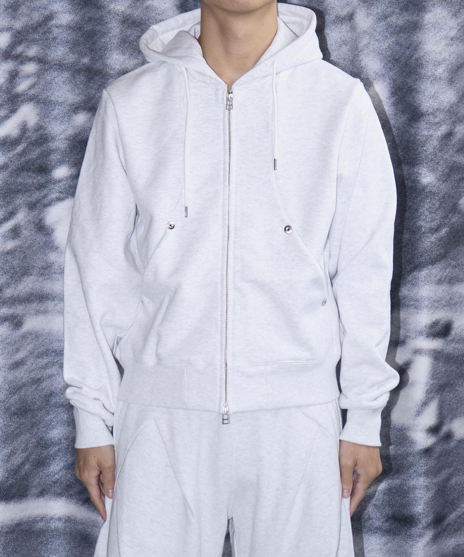SHORT ZIP HOODIE CONZ