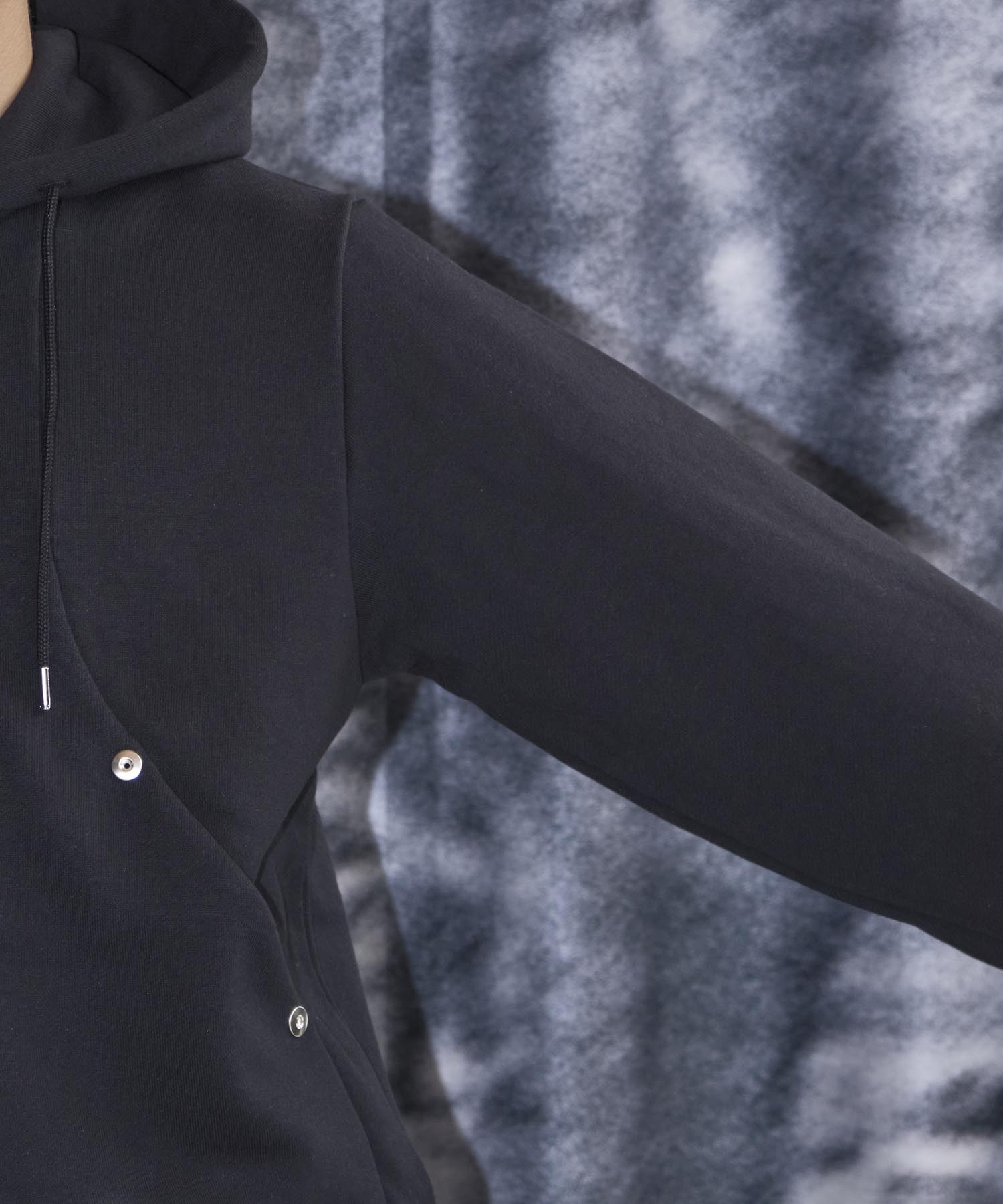 SHORT ZIP HOODIE CONZ