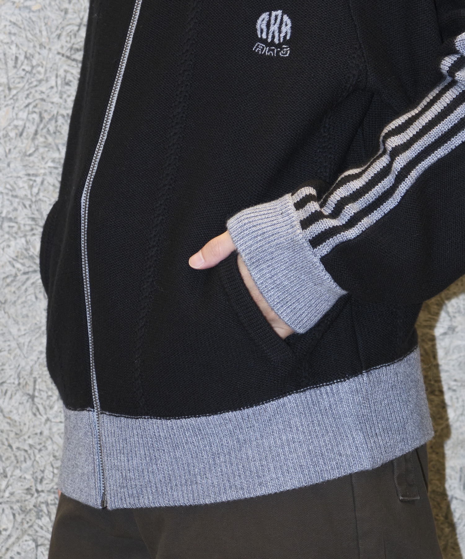 KNITTED TRACK JACKET RICE NINE TEN