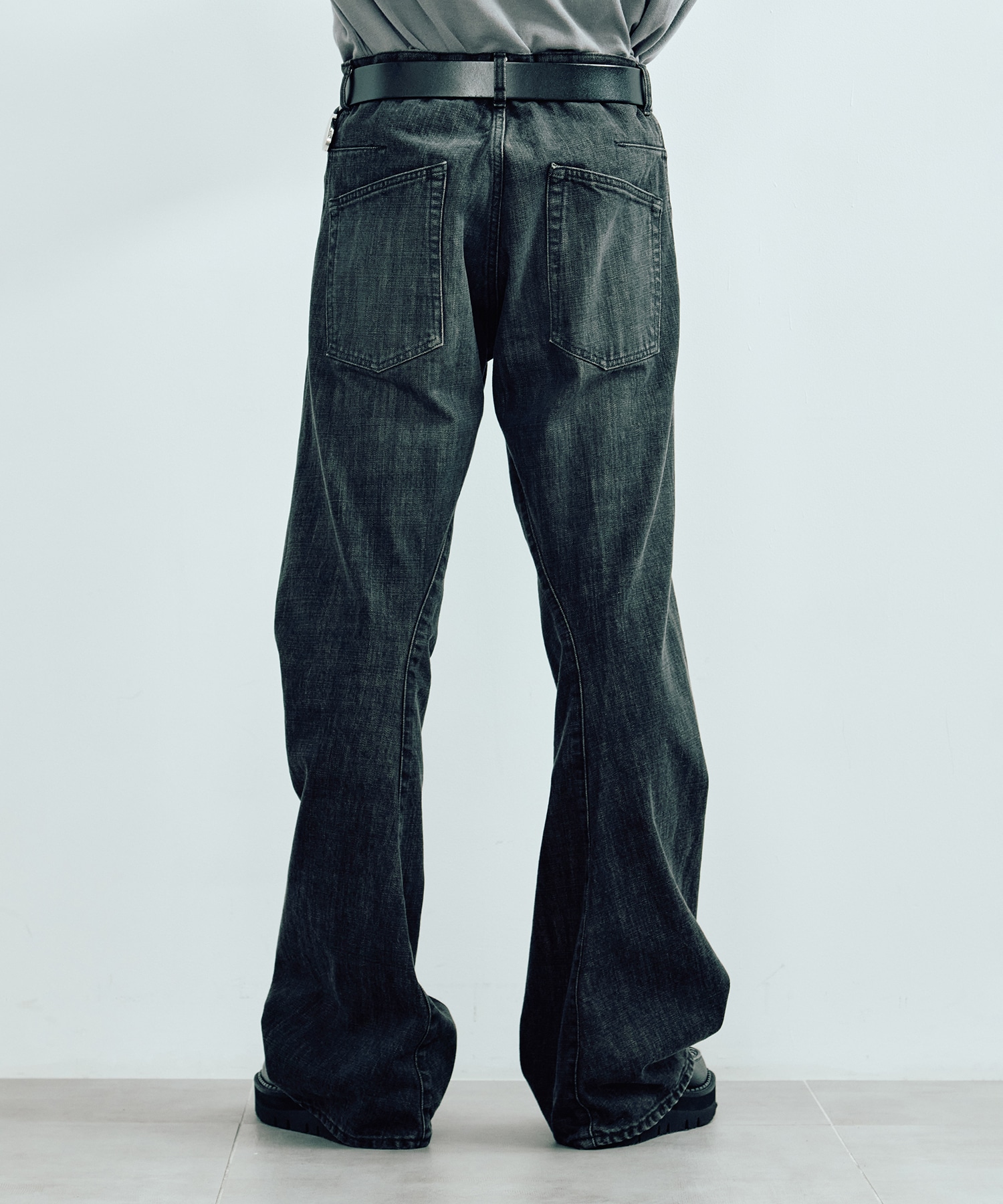 別注 3D TWISTED JEANS NVRFRGT