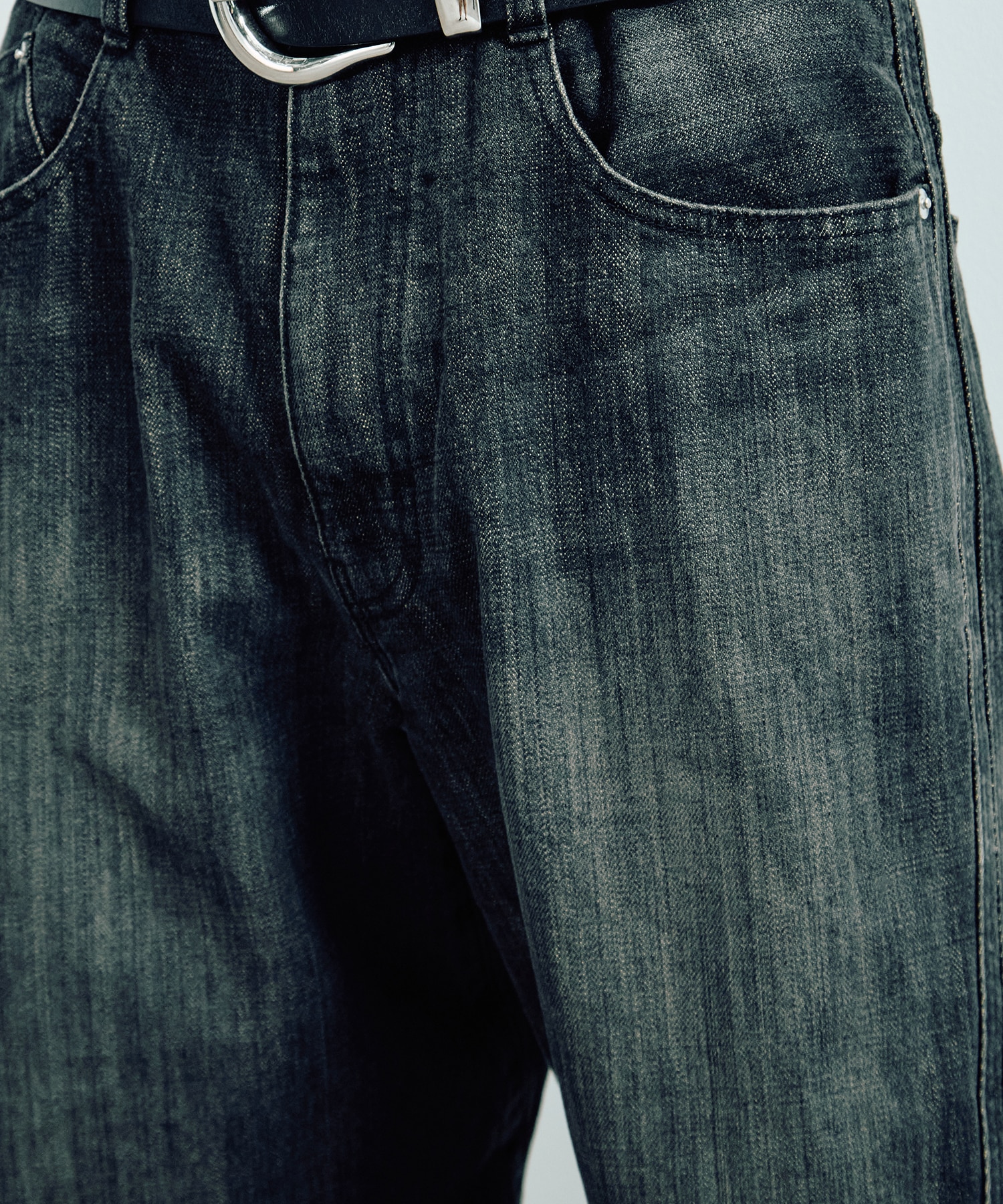 別注 3D TWISTED  WIDELEG JEANS NVRFRGT