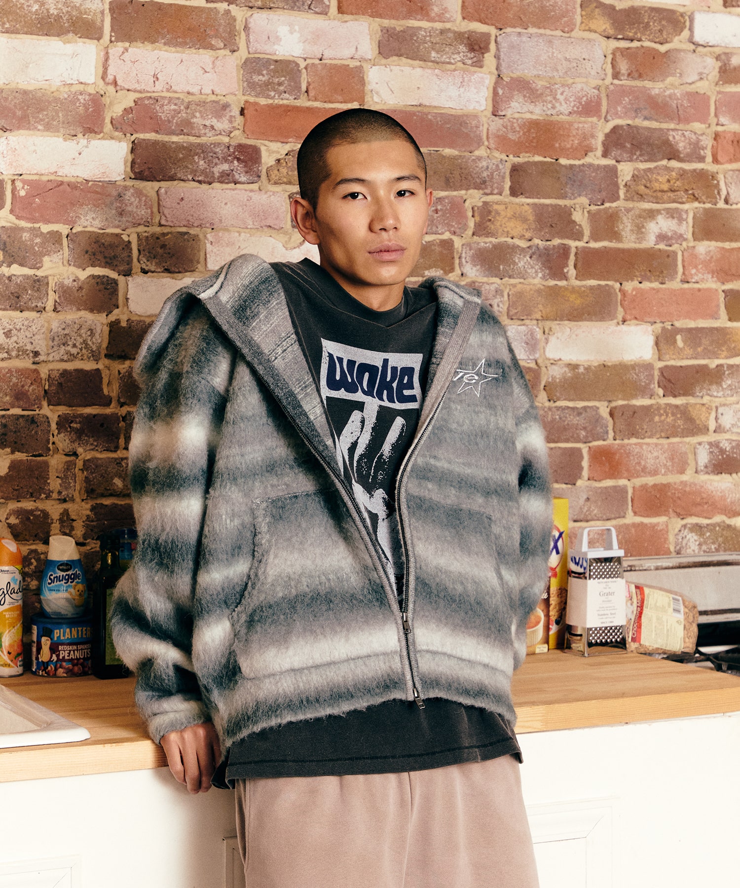 Gradation Mohair Zip Knit WOKE EDGE