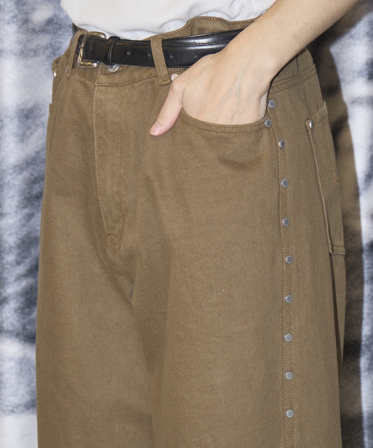 SUPER BAGGY STUDDED PANTS AFB