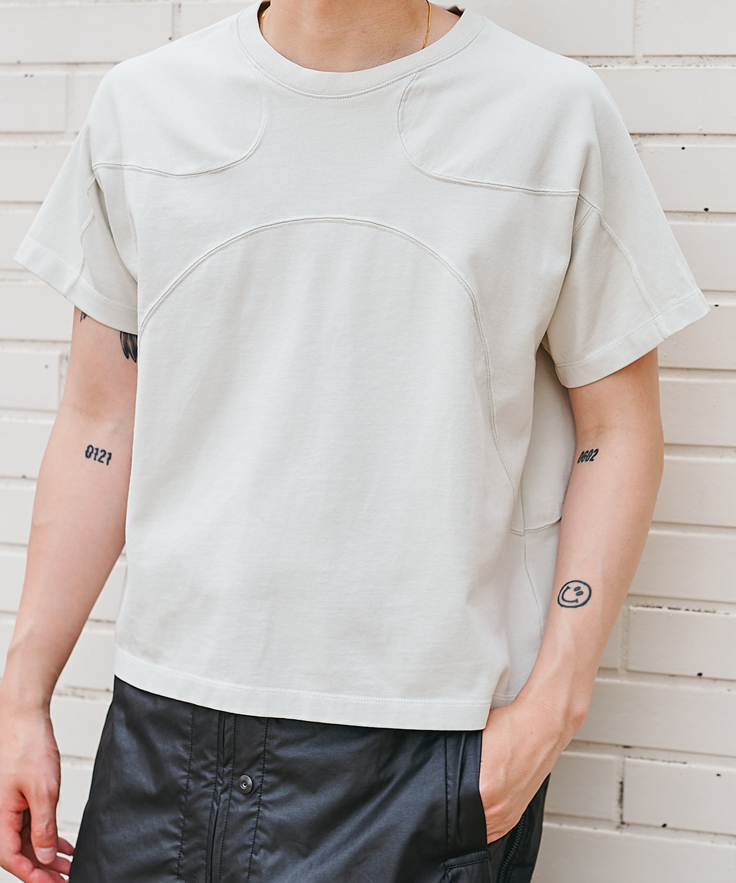 panel short sleeve tee CONZ
