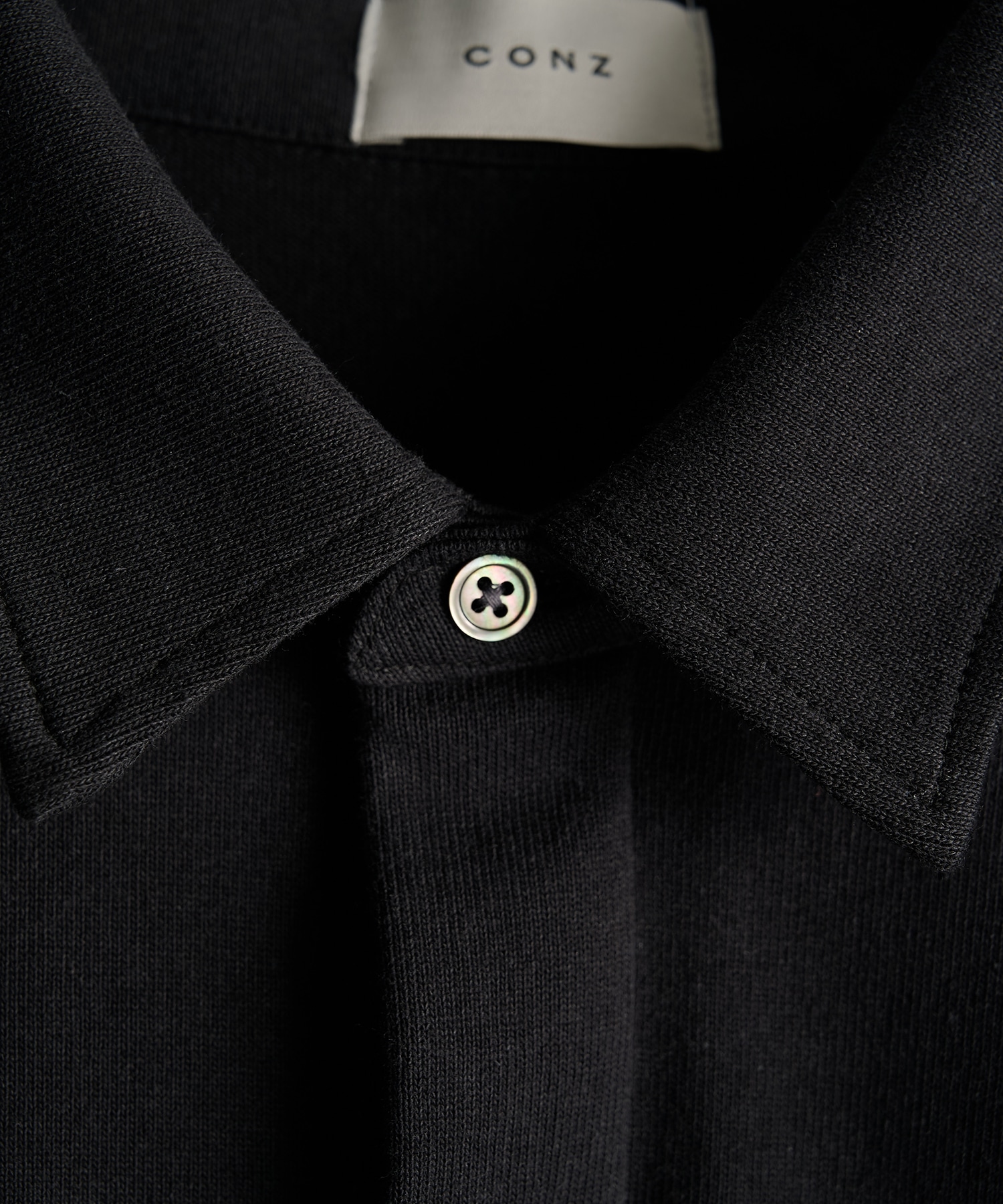 fly front polo CONZ