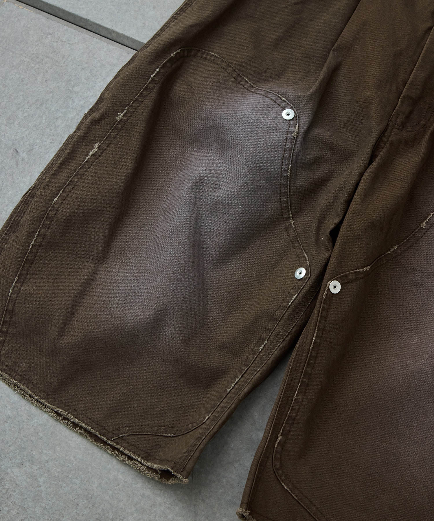 BASICKS×duck double knee curve leg shorts CONZ