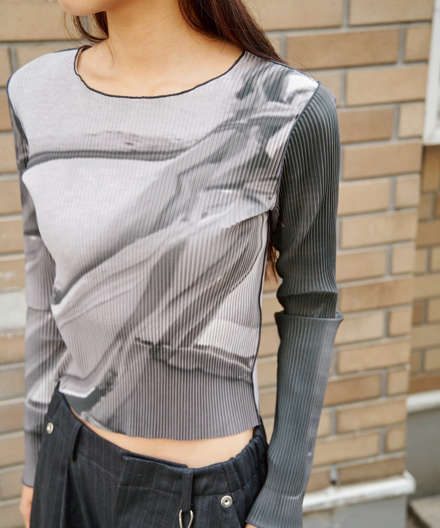 別注 GRAPHIC TINY TOP kotohayokozawa