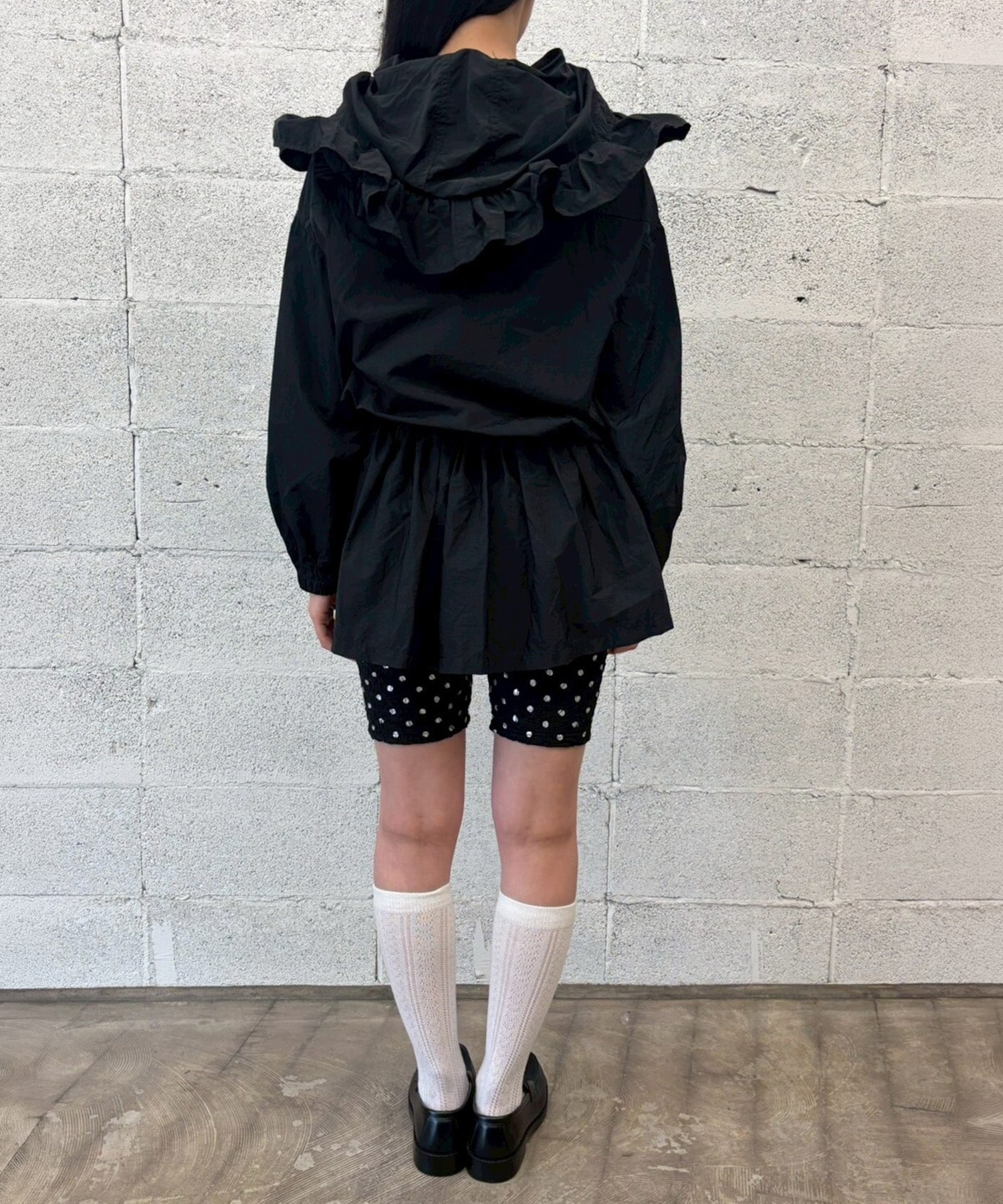 Nylon frilled mountain parka naokitomizuka