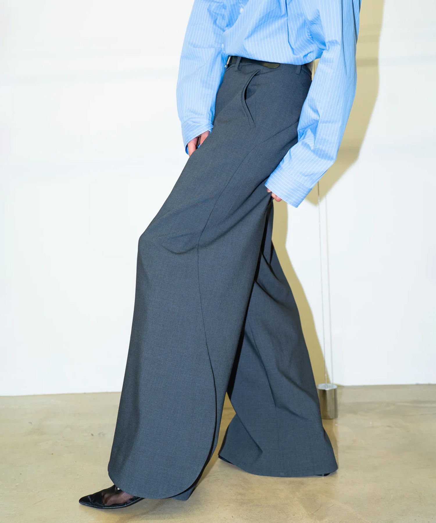 SIDE SLIT WIDE PANTS 