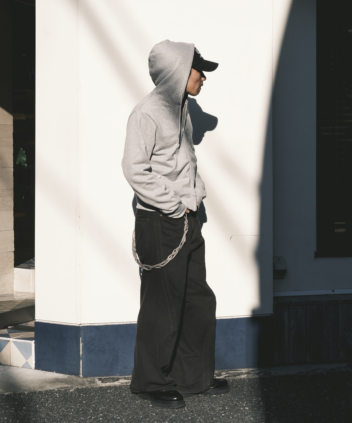 SHORT ZIP HOODIE CONZ