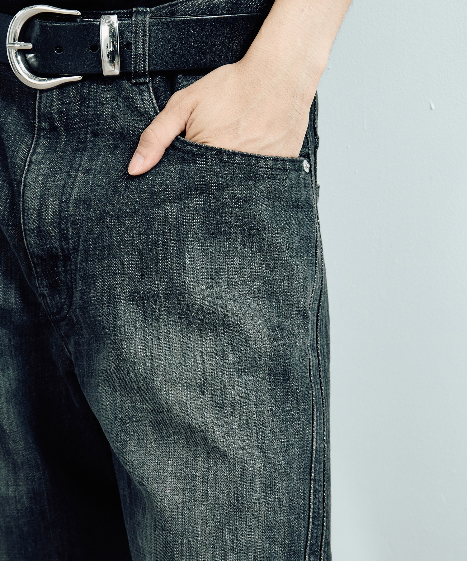 別注 3D TWISTED  WIDELEG JEANS NVRFRGT