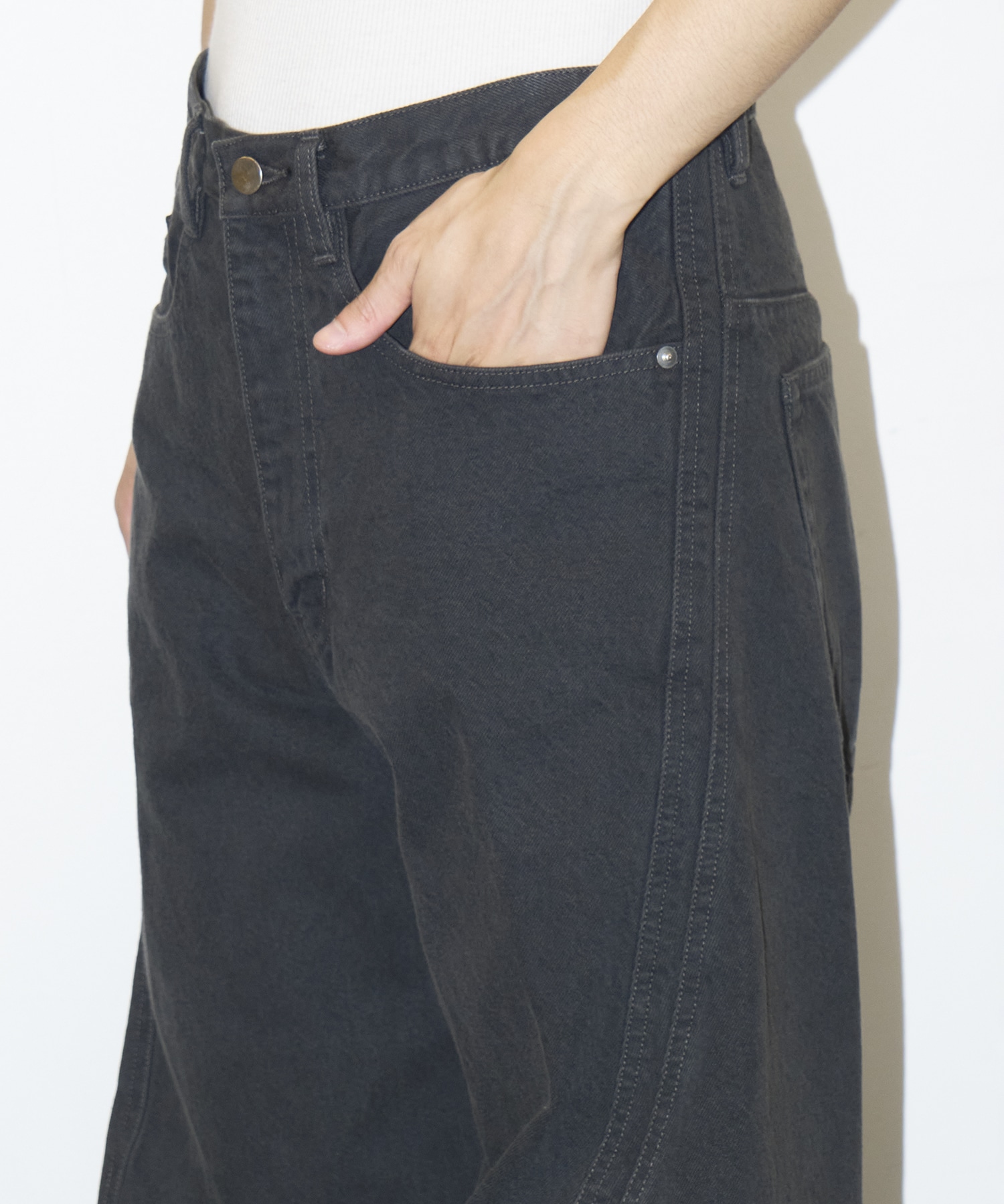 3D TWISTED WIDE LEG JEANS NVRFRGT